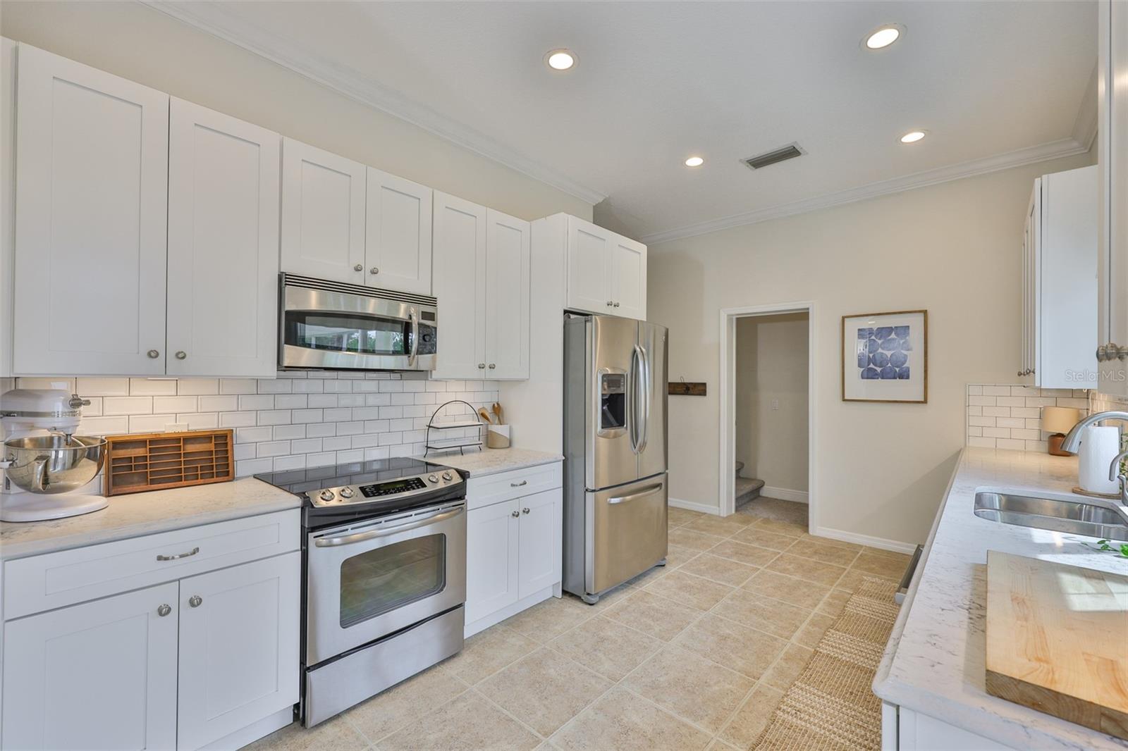 Image 19 of 67 For 6468 Rubia Circle