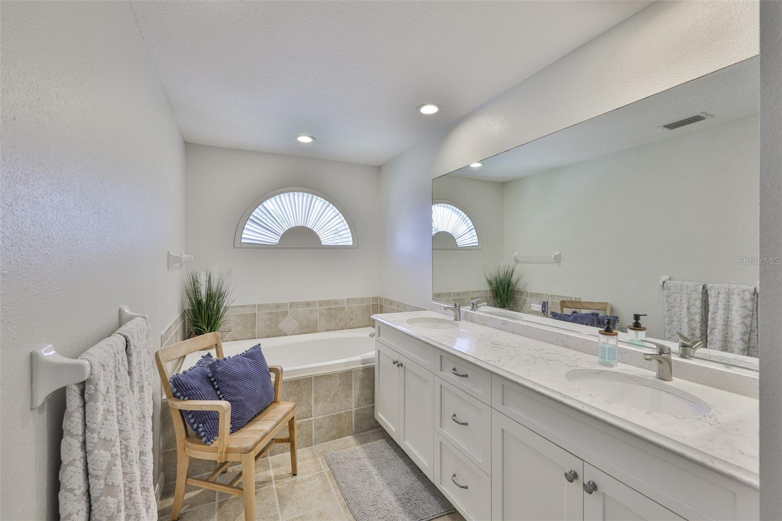 Image 33 of 67 For 6468 Rubia Circle