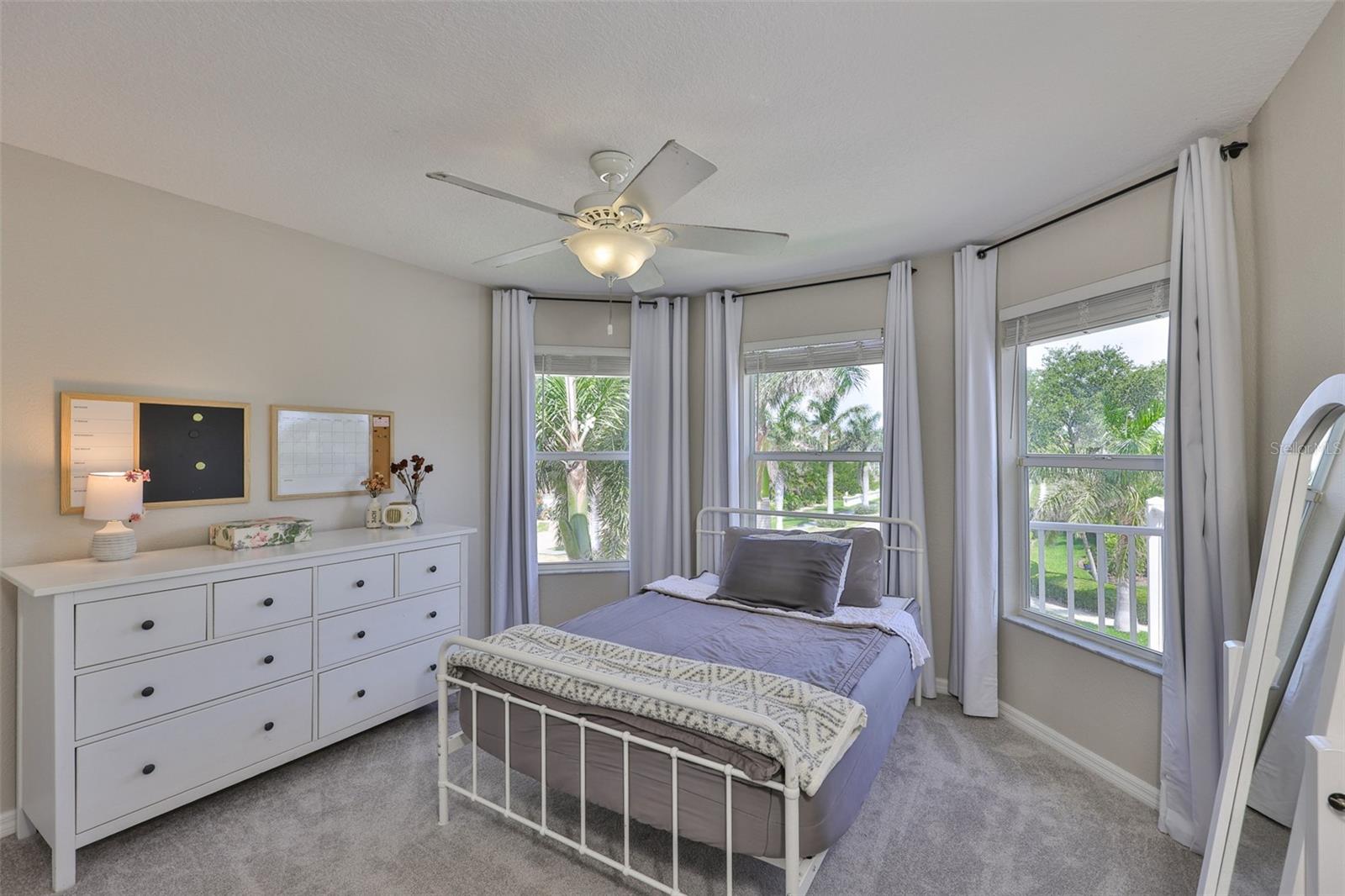 Image 35 of 67 For 6468 Rubia Circle