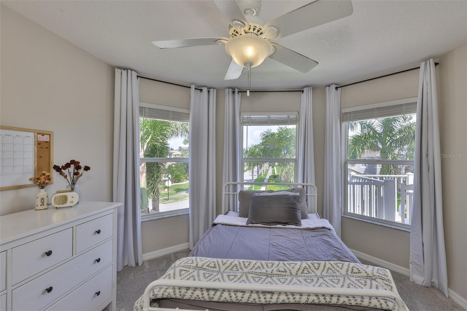 Image 36 of 67 For 6468 Rubia Circle
