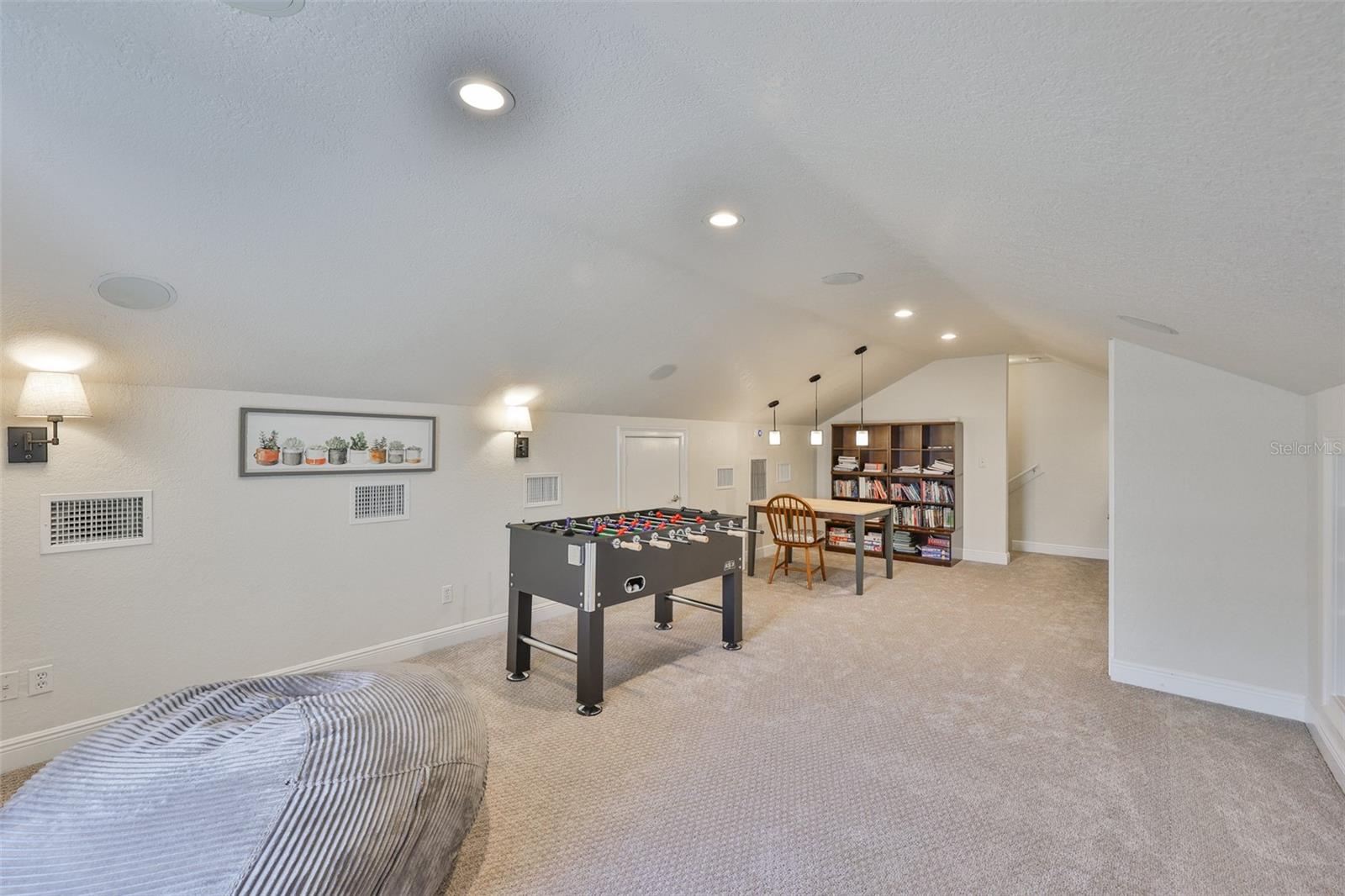 Image 43 of 67 For 6468 Rubia Circle