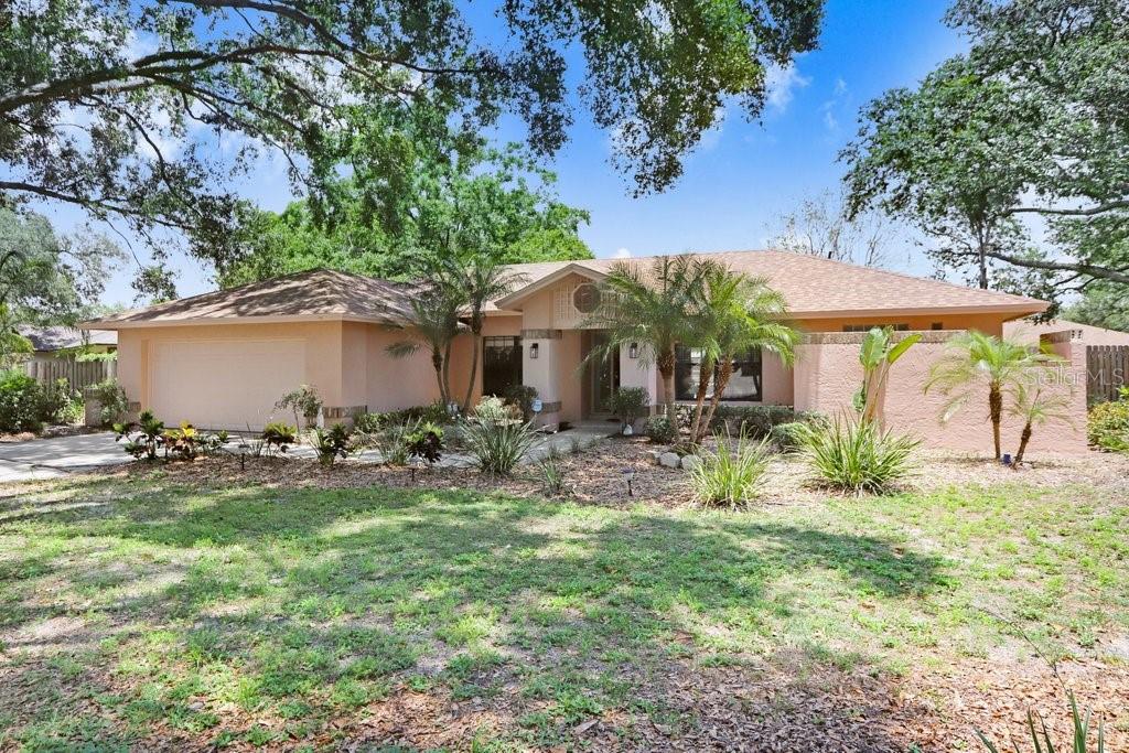 Listing photo id 43 for 107 Halton Circle