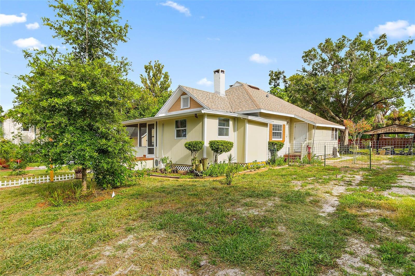 Listing photo id 23 for 630 34th Avenue S