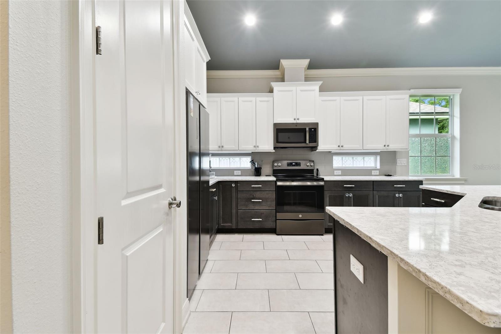 Image 13 of 61 For 7991 Lake James Boulevard