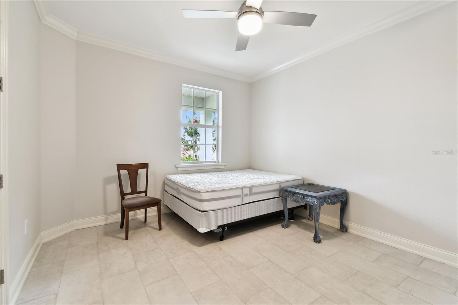 Image 18 of 61 For 7991 Lake James Boulevard