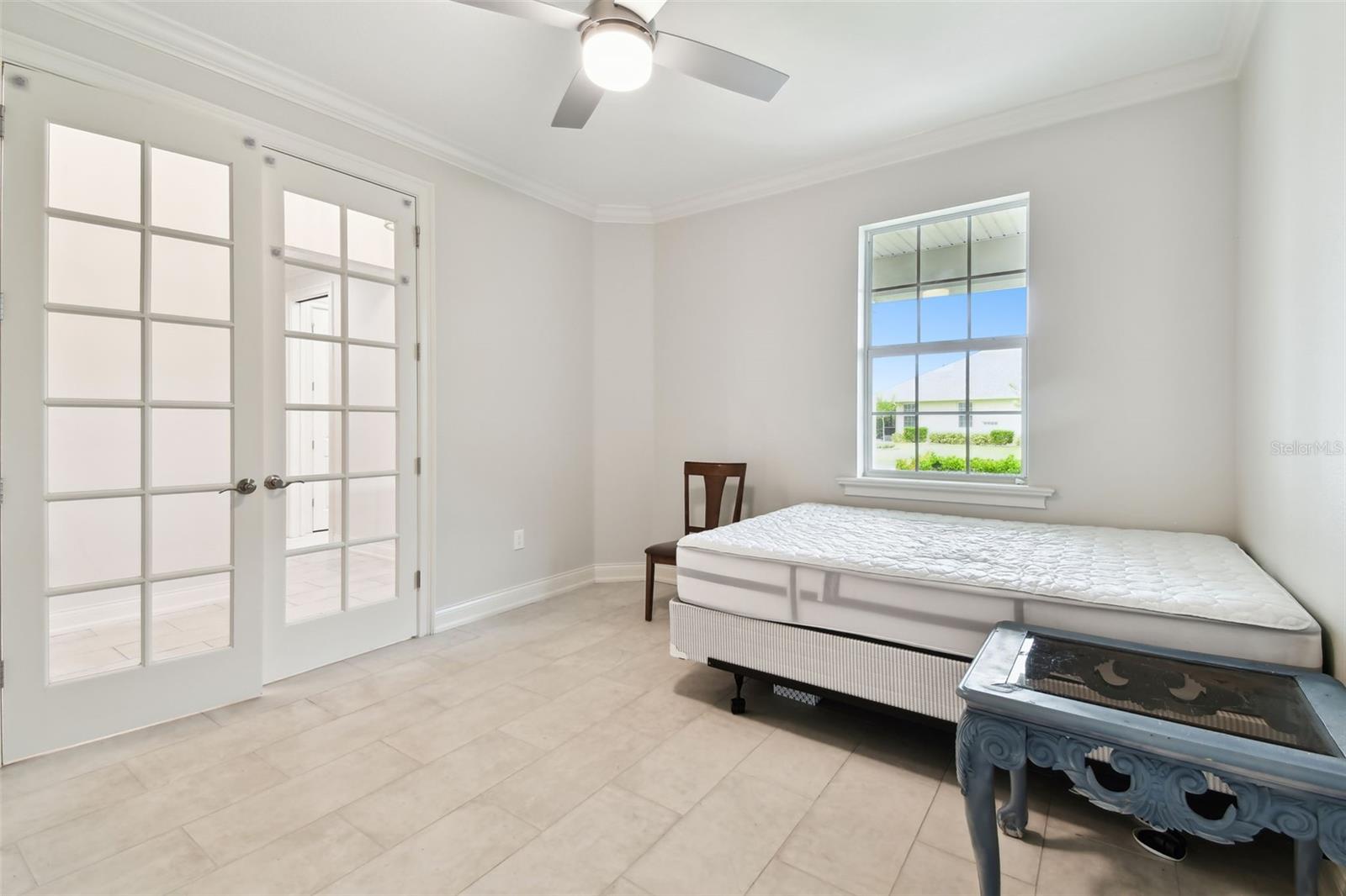 Image 20 of 61 For 7991 Lake James Boulevard