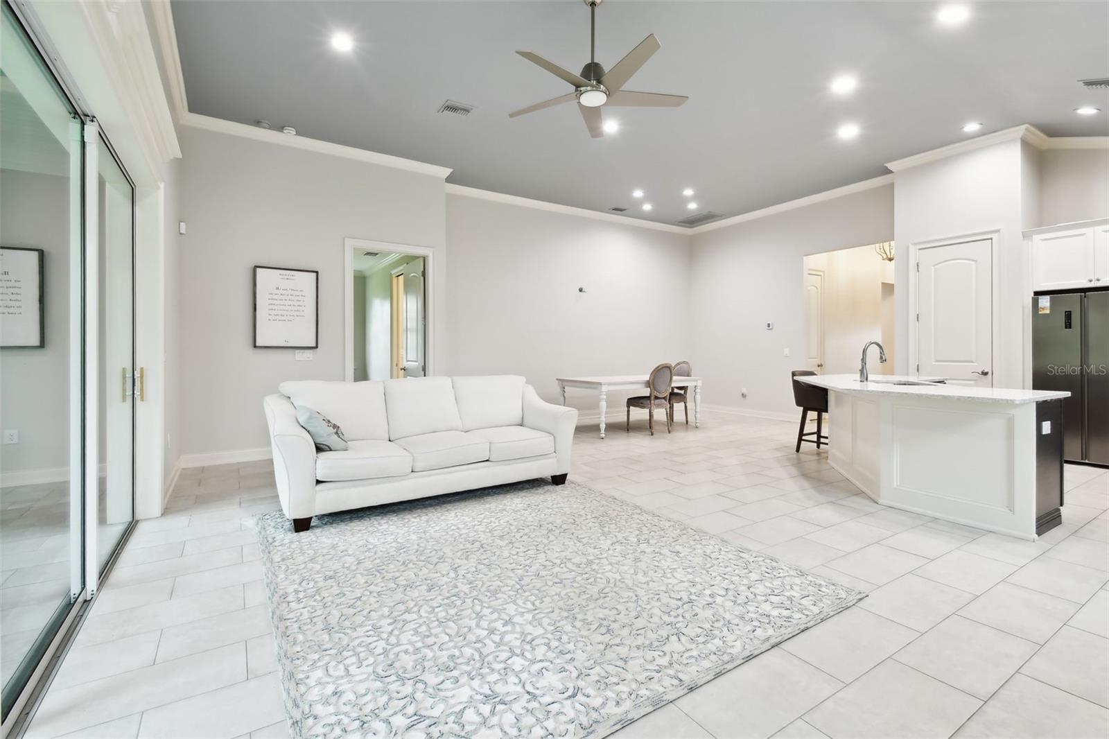 Image 8 of 61 For 7991 Lake James Boulevard