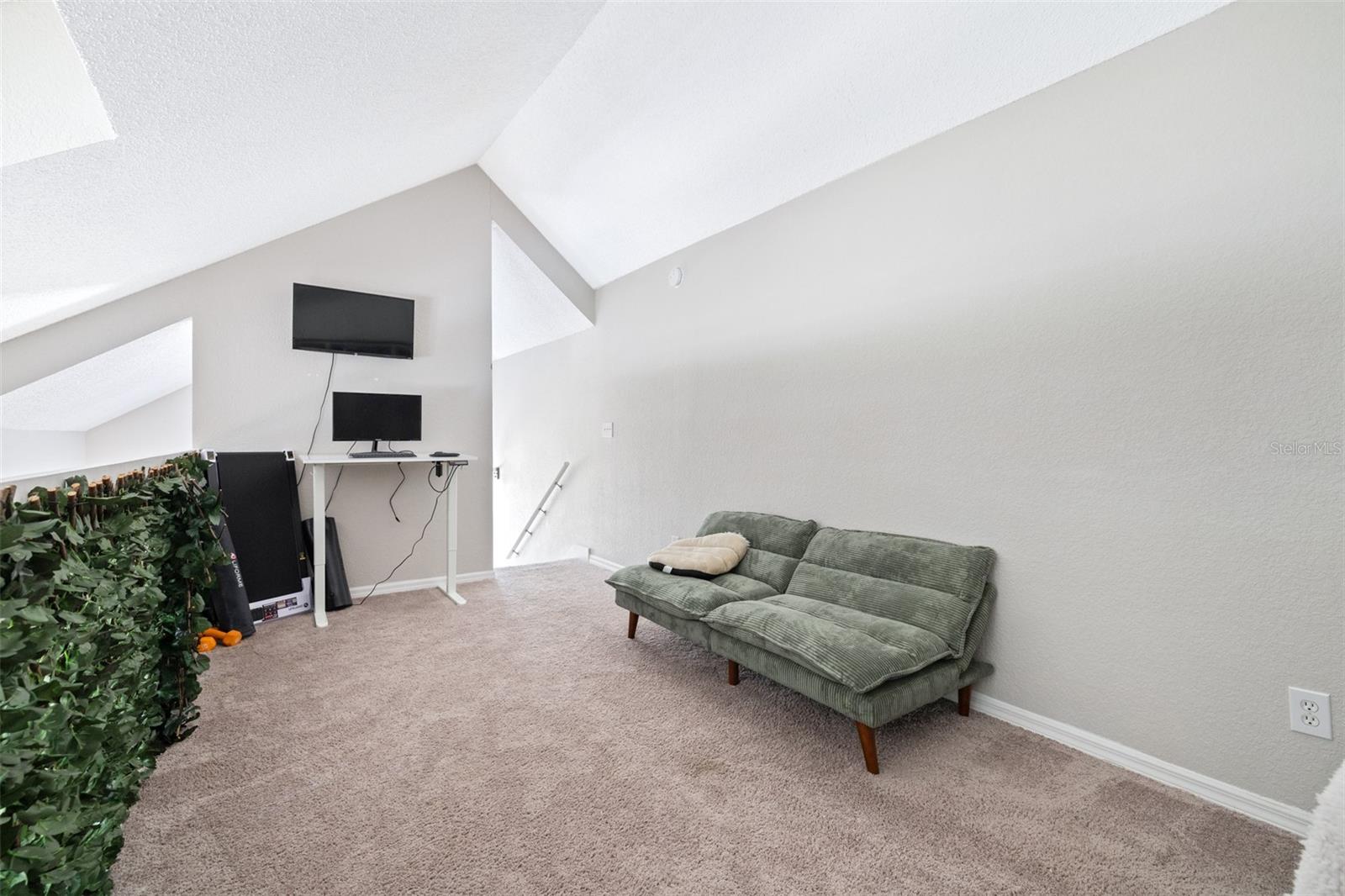 Image 27 of 46 For 3301 Haviland Ct  203