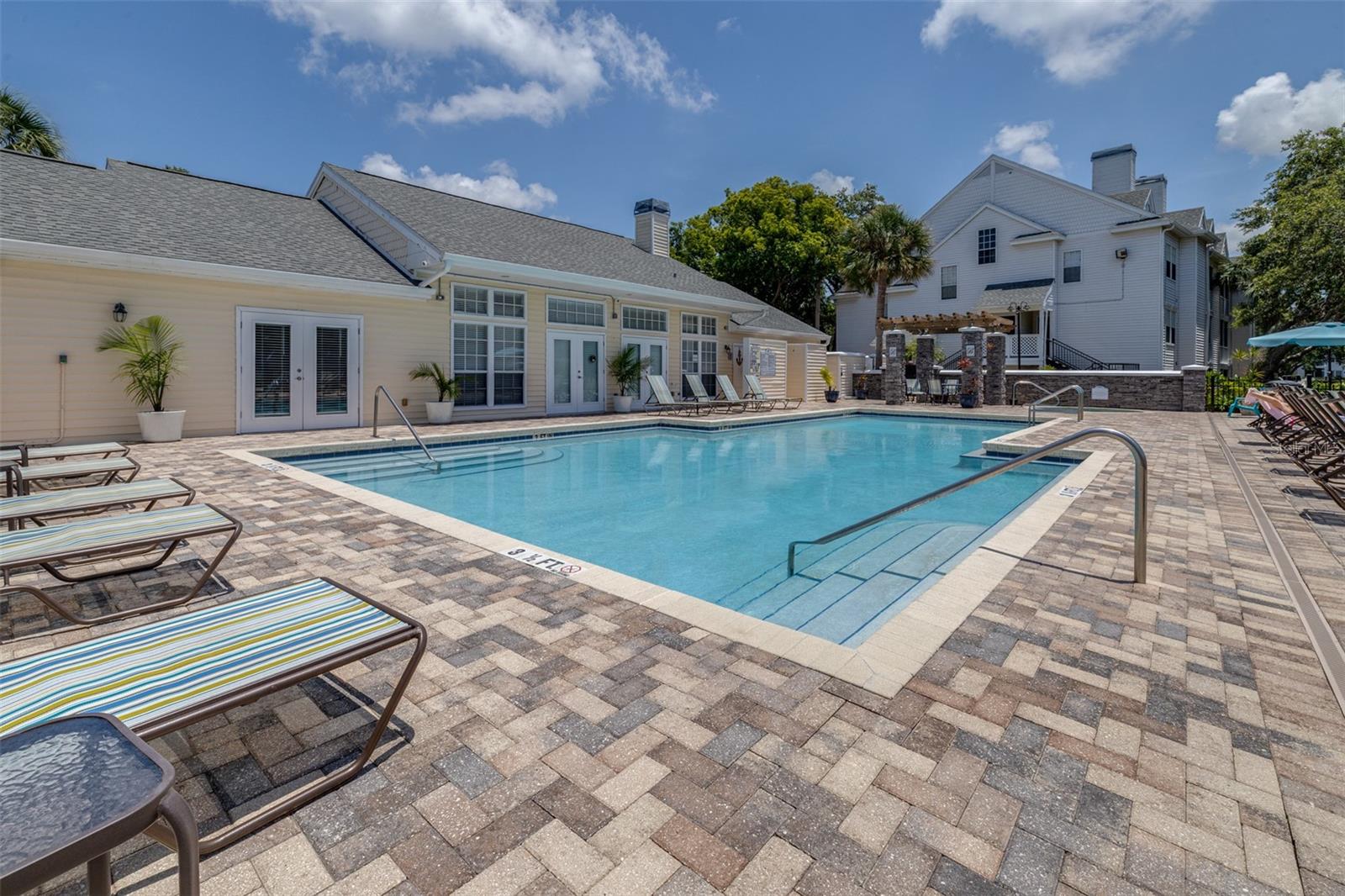 Image 30 of 46 For 3301 Haviland Ct  203