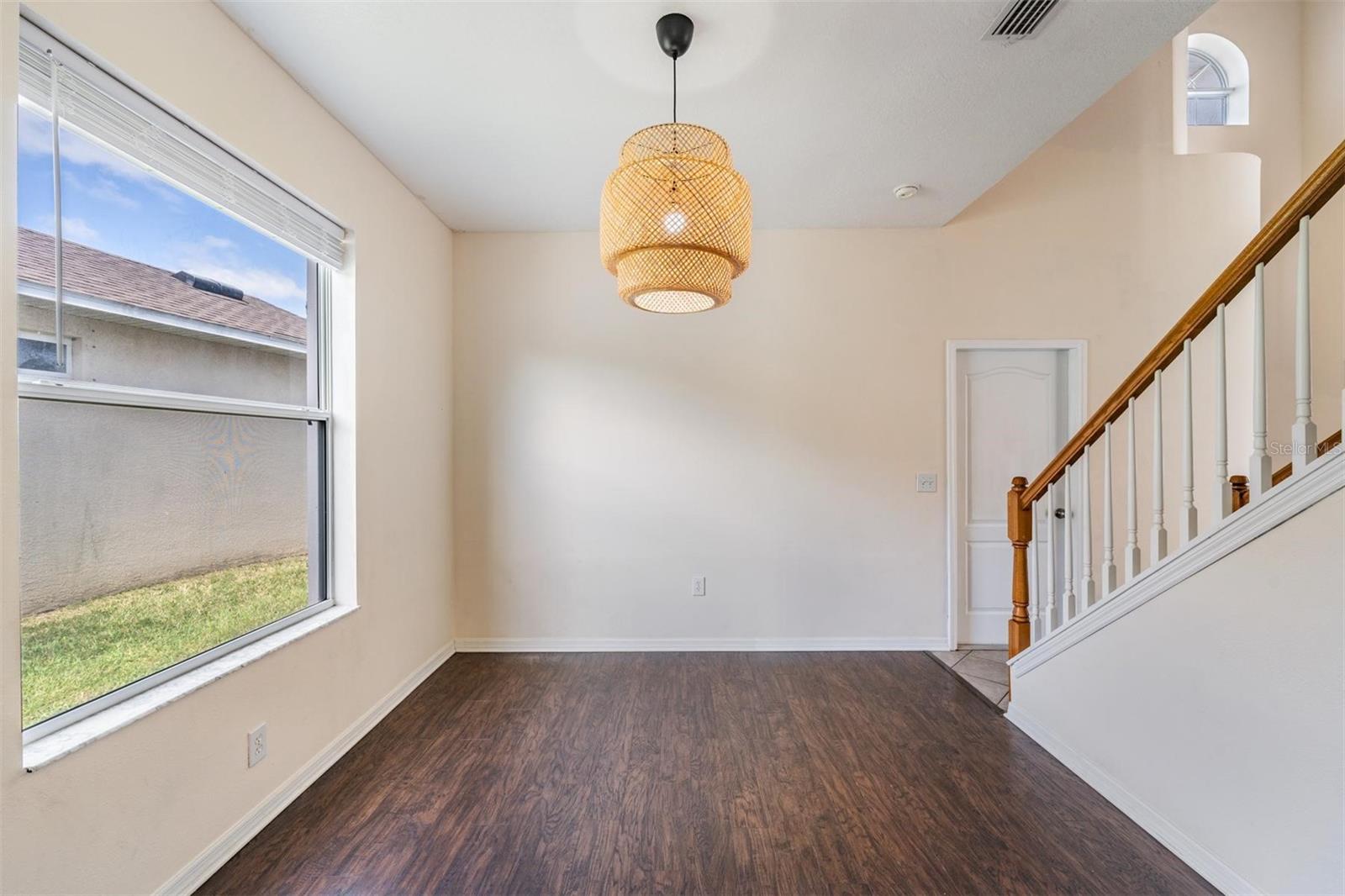 Image 16 of 37 For 419 Stone Briar Drive
