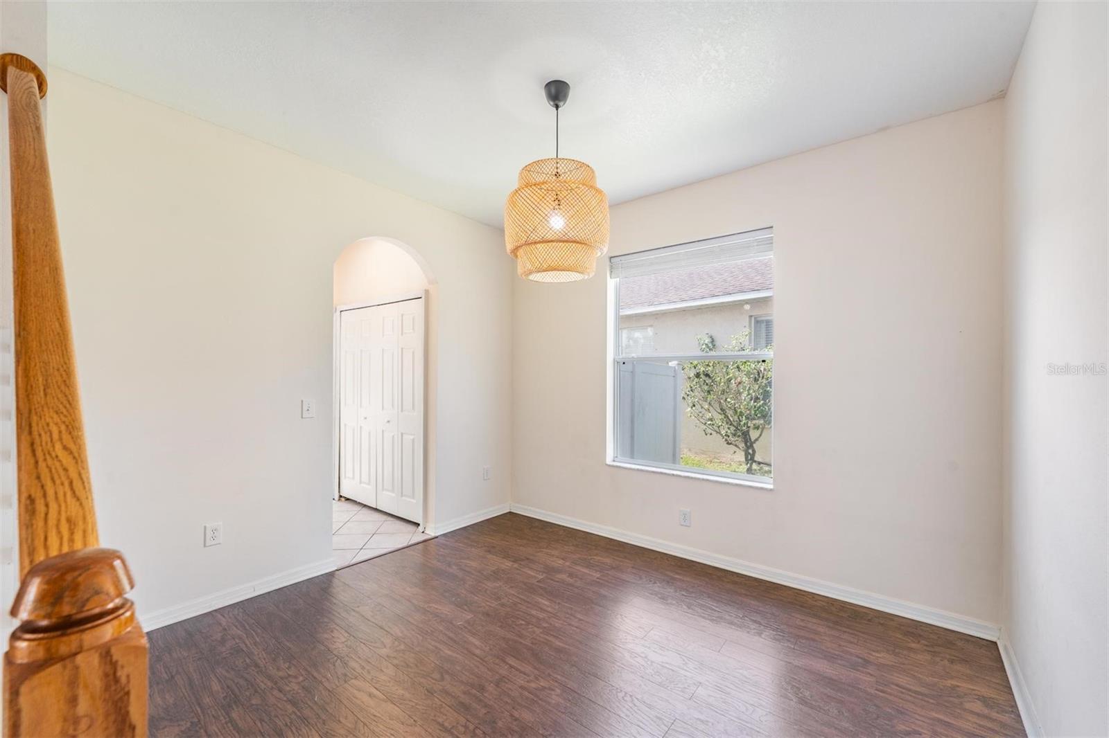 Image 17 of 37 For 419 Stone Briar Drive