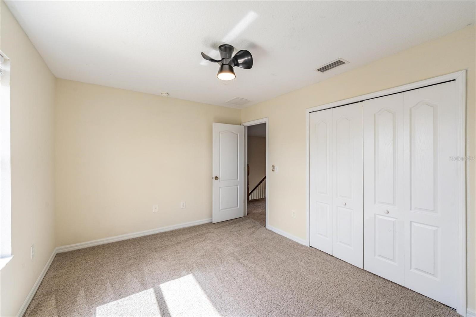 Image 23 of 37 For 419 Stone Briar Drive