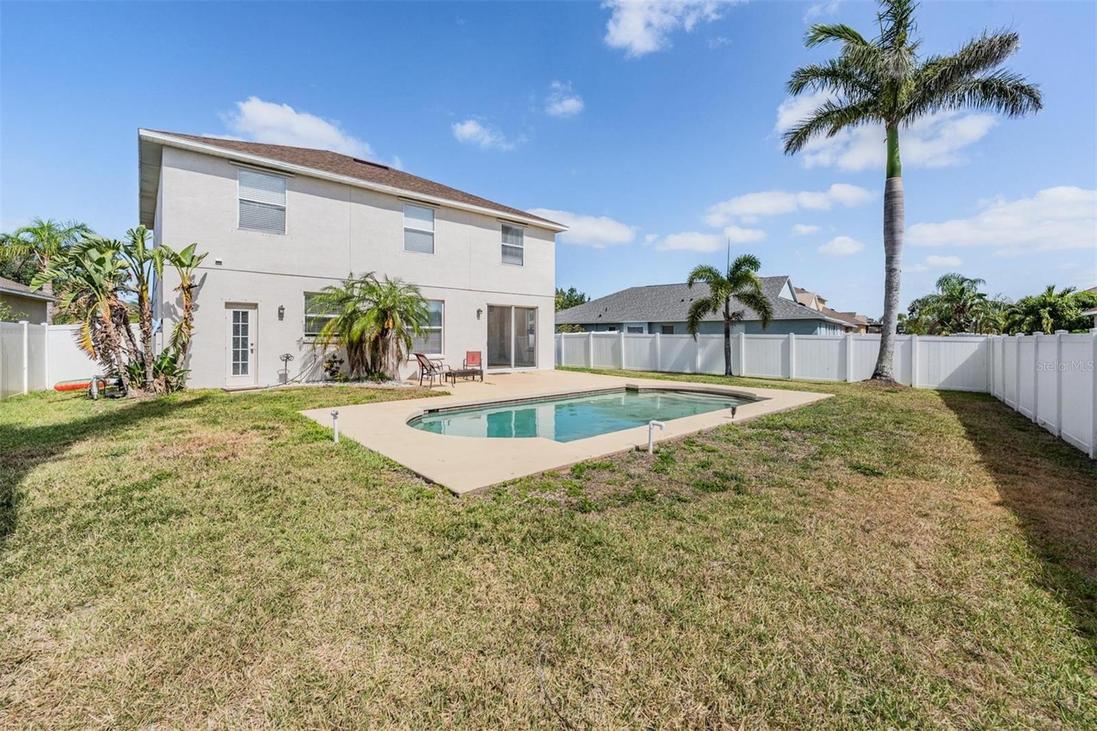 Image 34 of 37 For 419 Stone Briar Drive