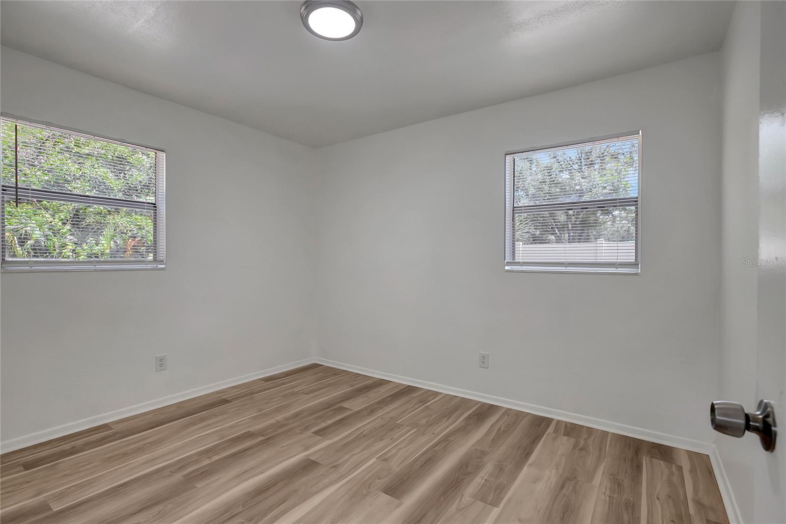 Image 19 of 29 For 6014 82nd Street