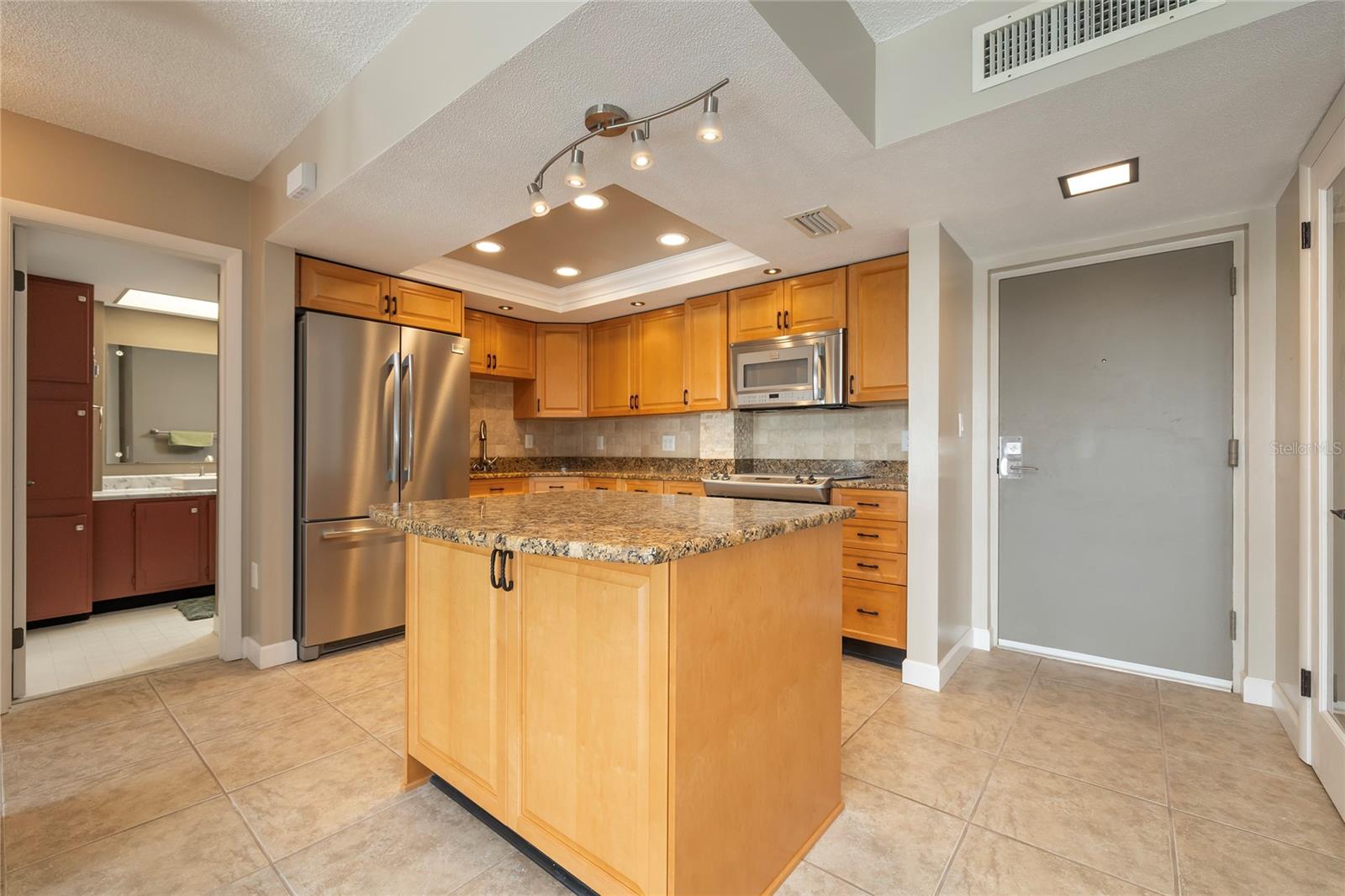 Image 4 of 41 For 4900 Brittany Drive S 613