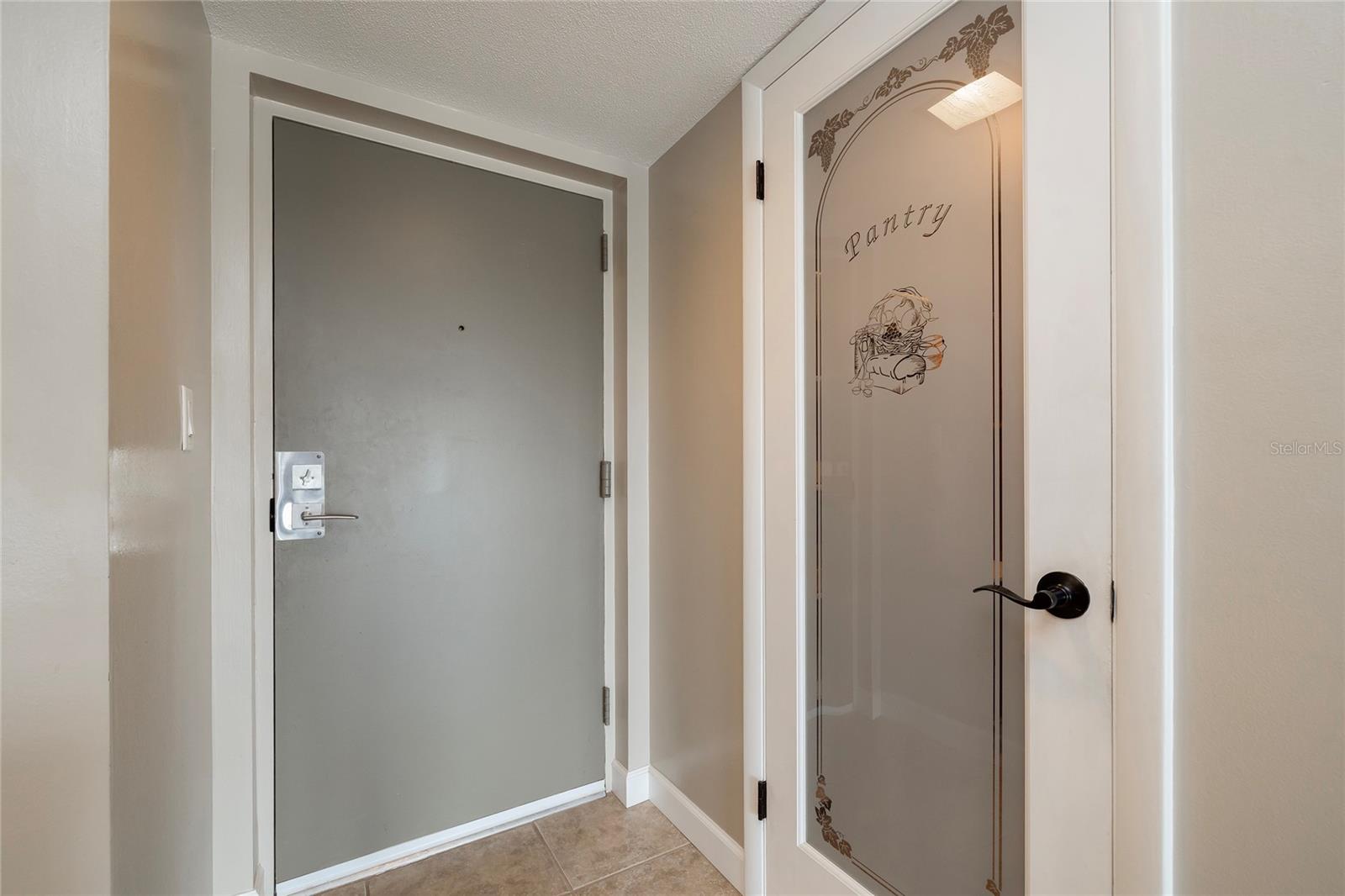 Image 8 of 41 For 4900 Brittany Drive S 613