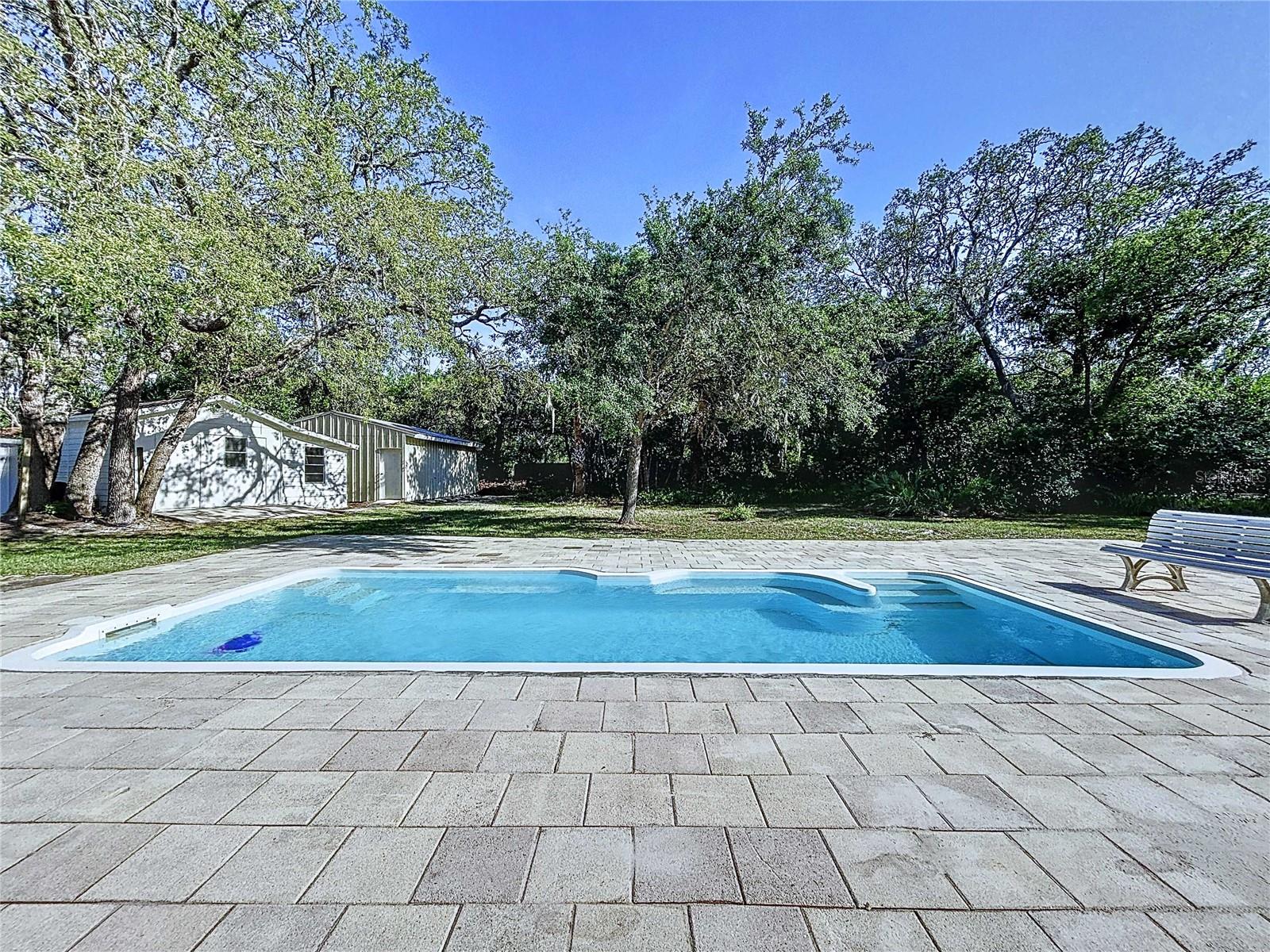 Listing photo id 15 for 6602 Winding Brook Drive