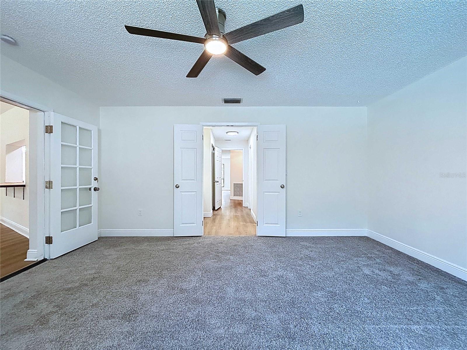 Listing photo id 25 for 6602 Winding Brook Drive