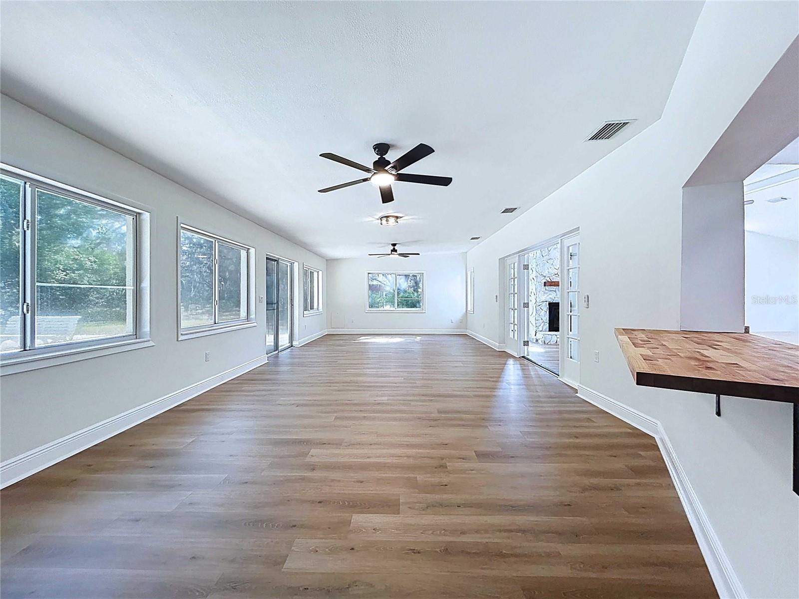 Listing photo id 28 for 6602 Winding Brook Drive
