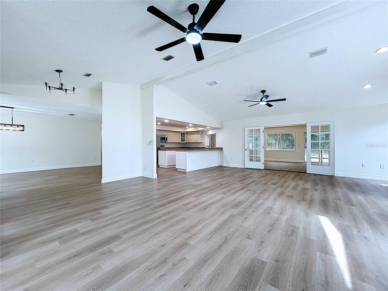 Listing photo id 36 for 6602 Winding Brook Drive