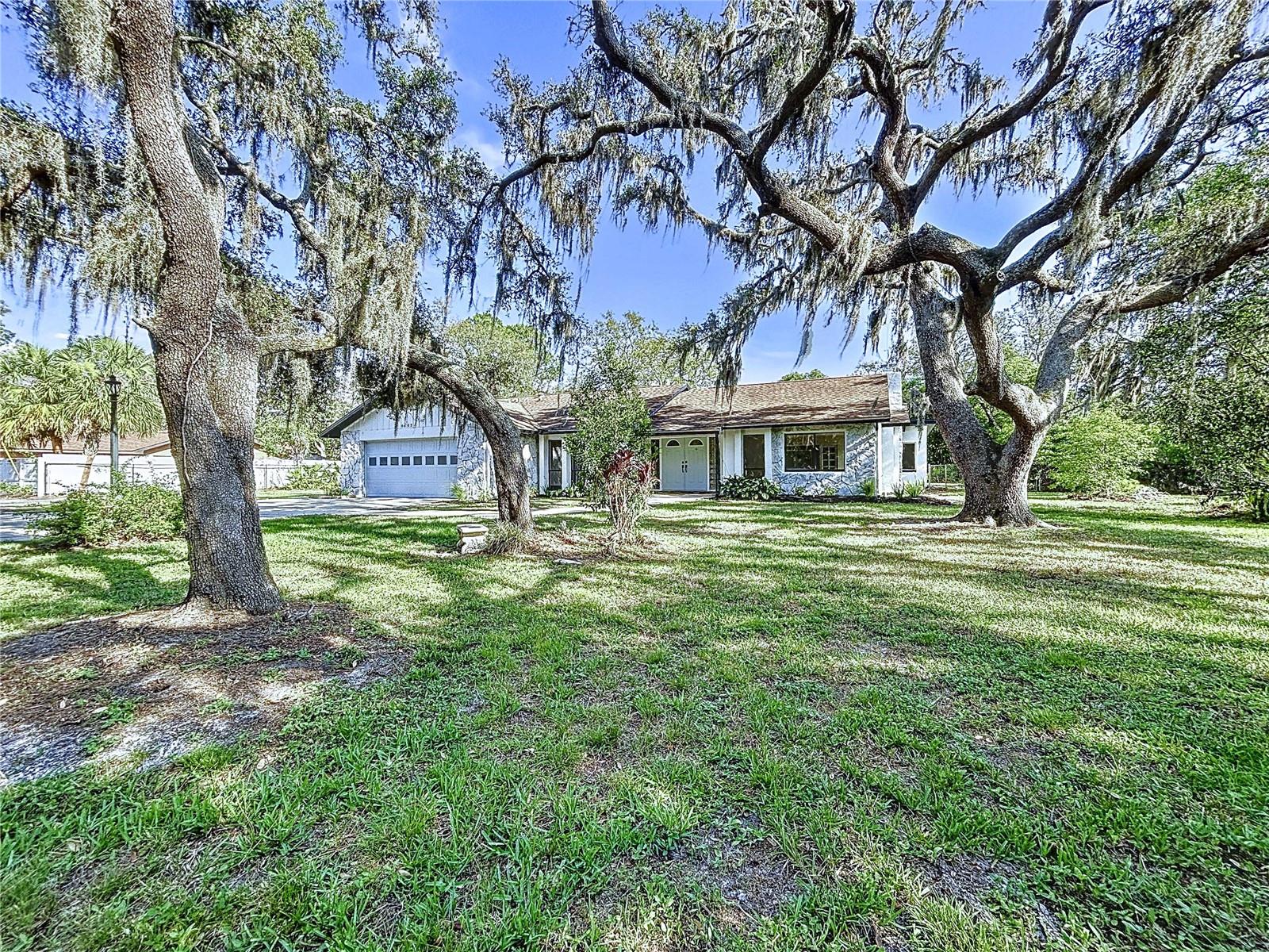 Listing photo id 45 for 6602 Winding Brook Drive