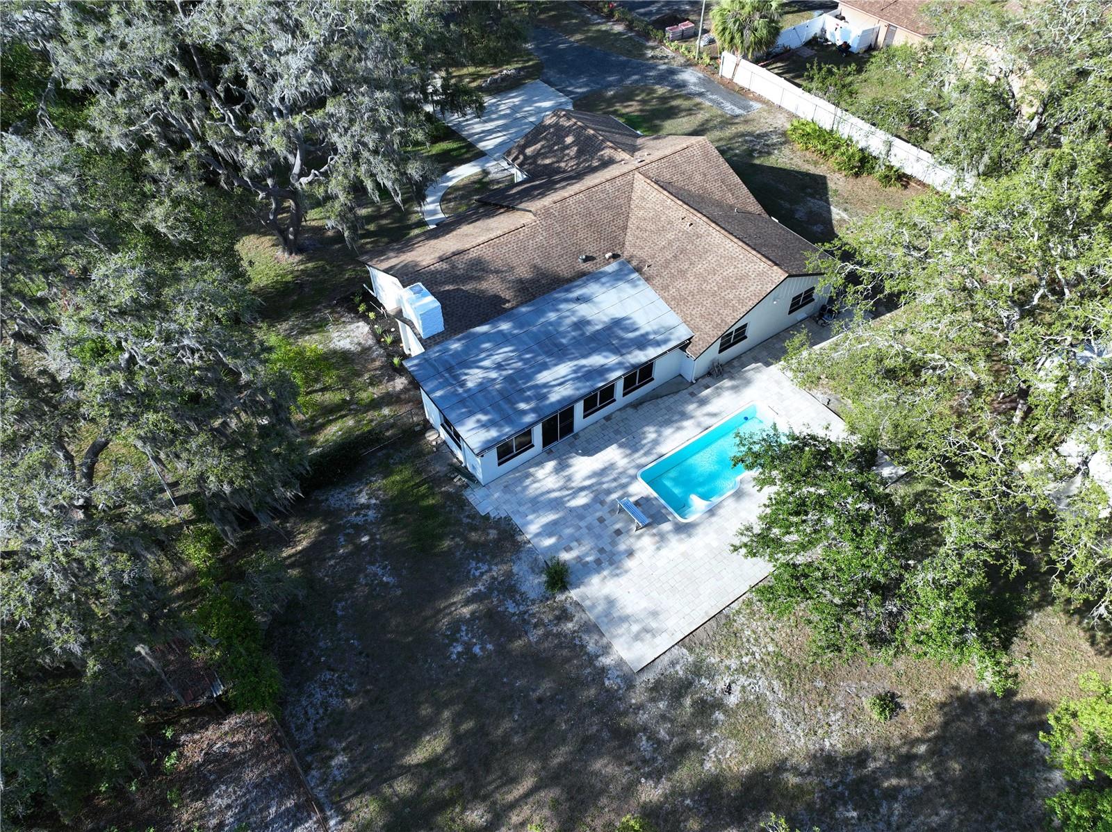 Listing photo id 52 for 6602 Winding Brook Drive