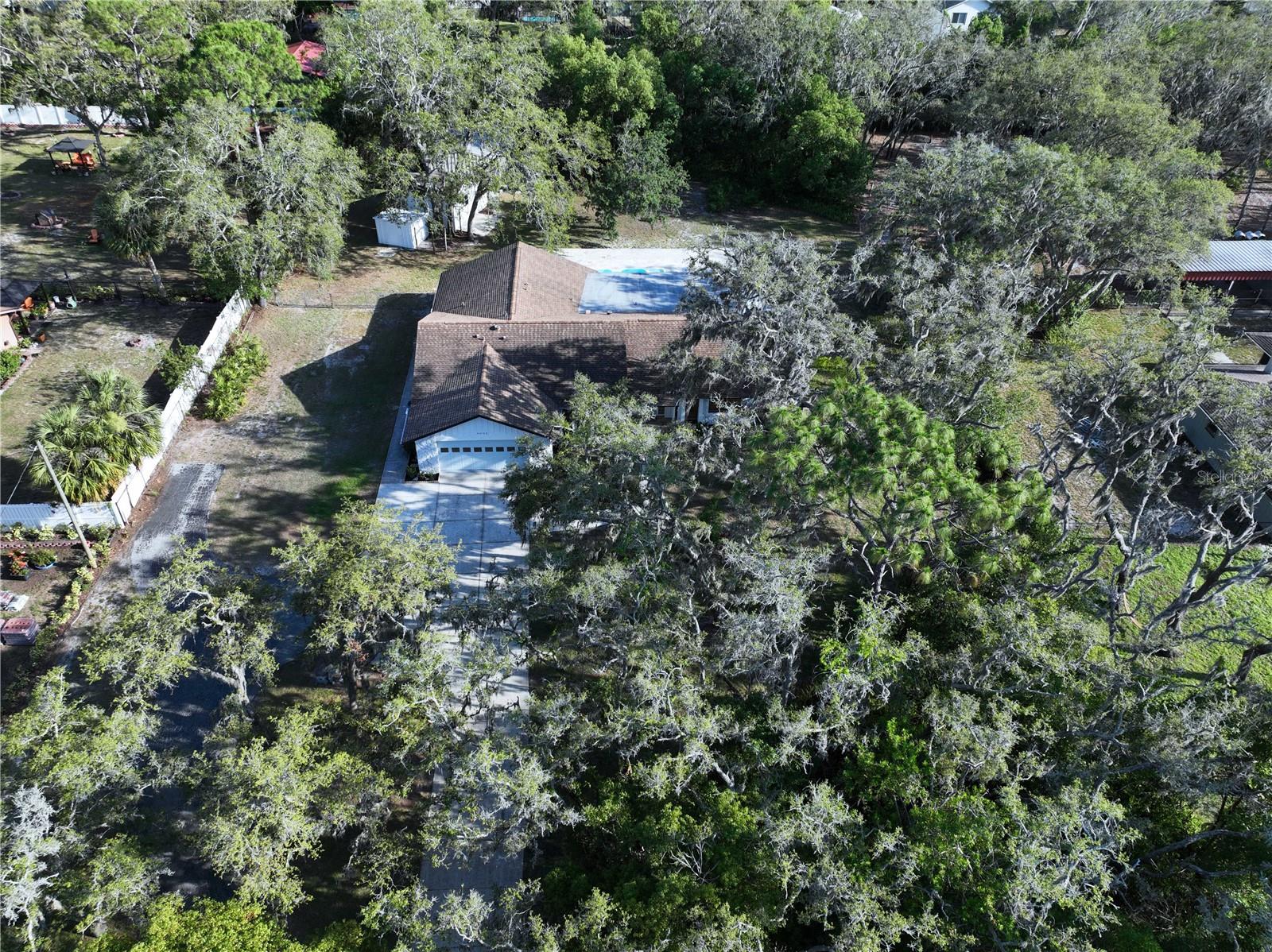 Listing photo id 53 for 6602 Winding Brook Drive