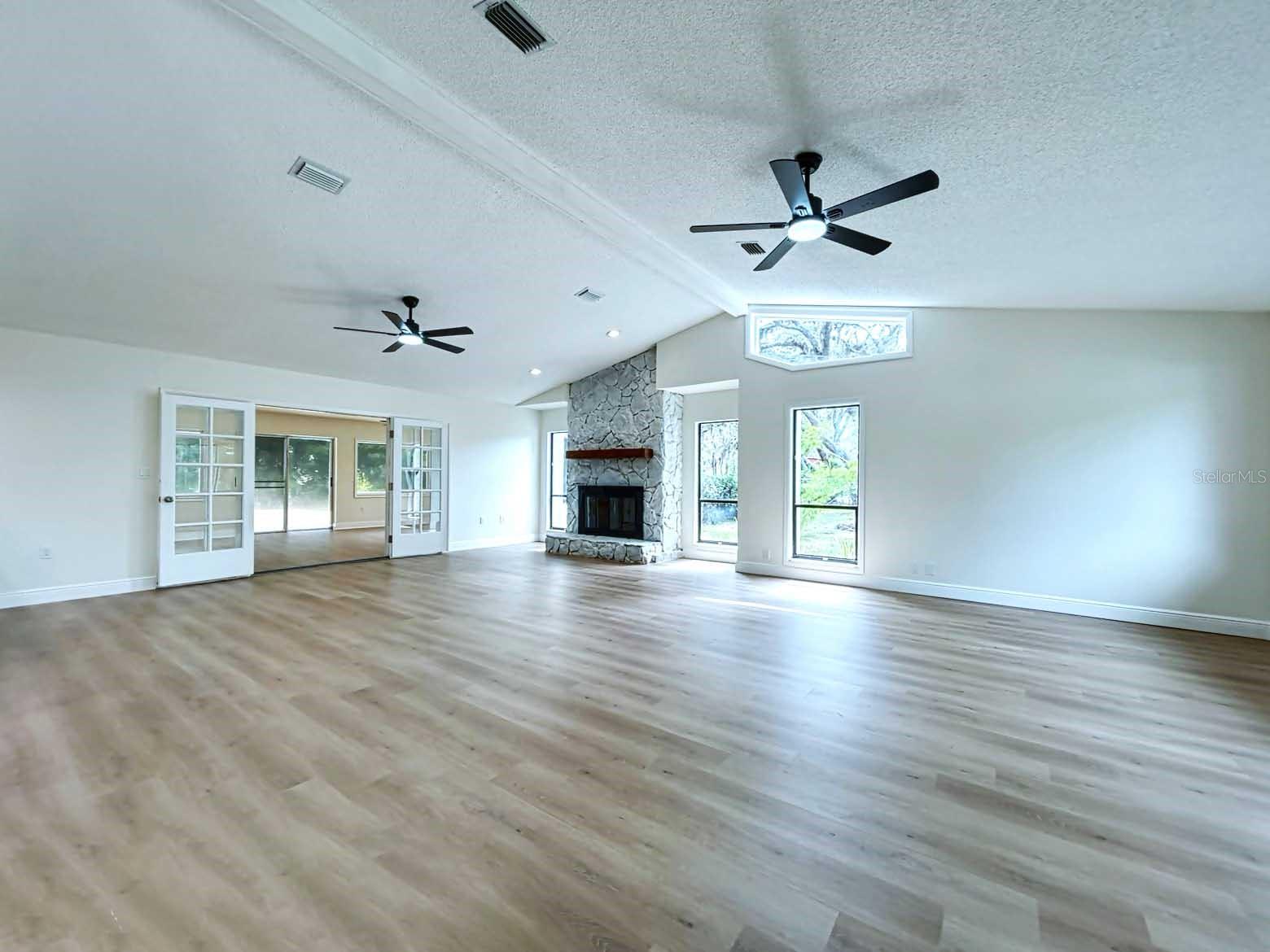 Listing photo id 76 for 6602 Winding Brook Drive