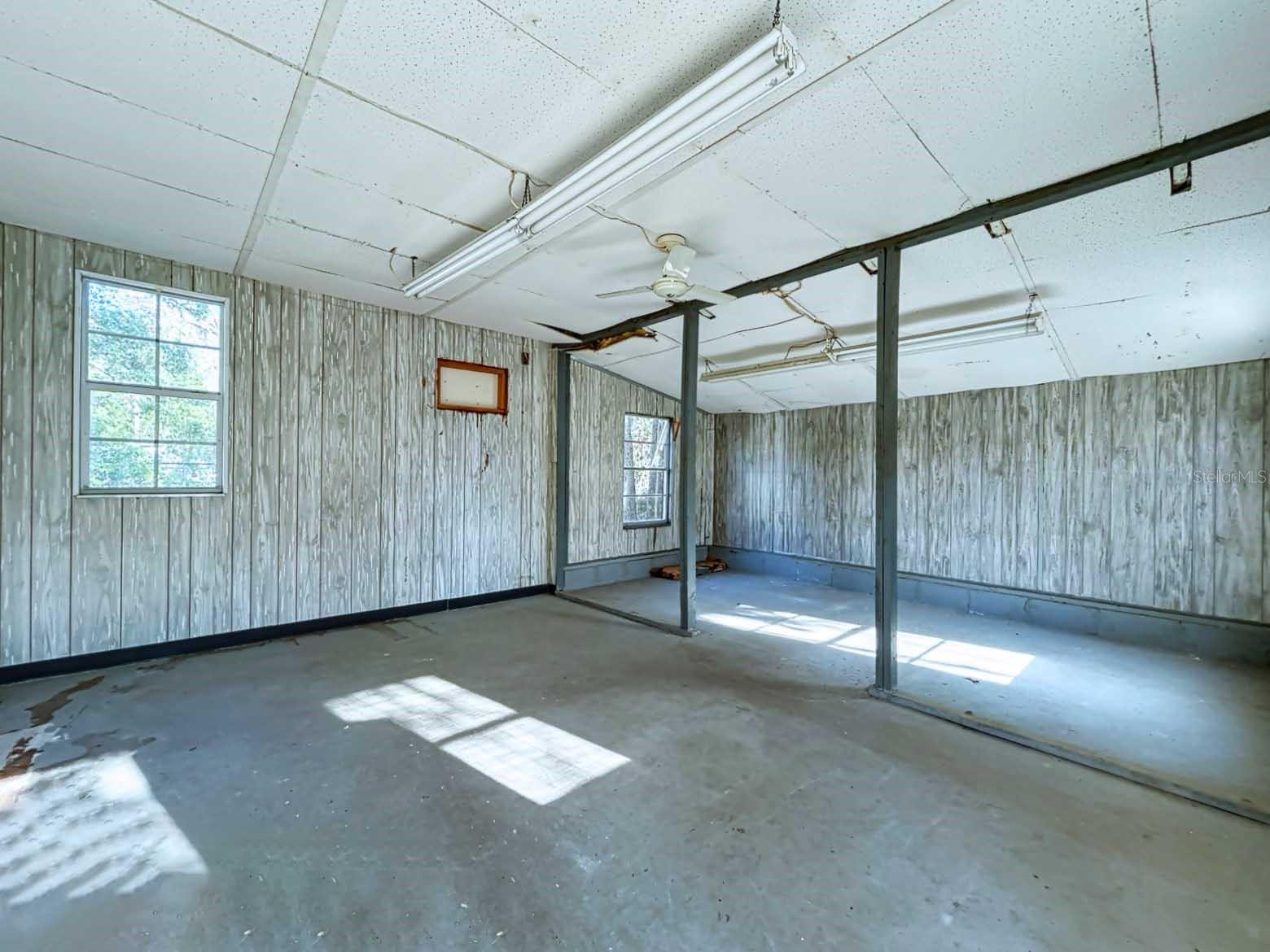 Listing photo id 86 for 6602 Winding Brook Drive