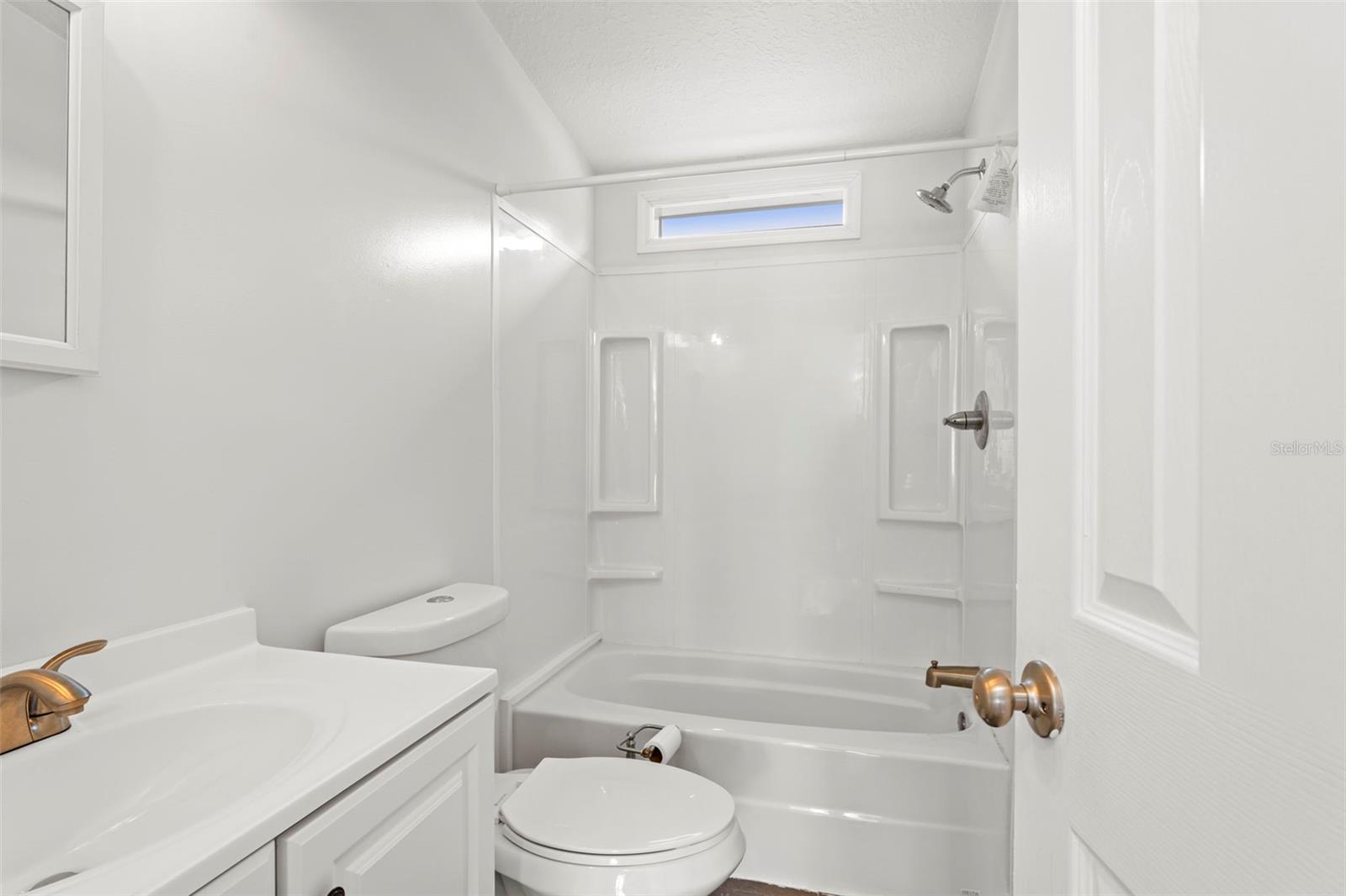 Image 11 of 30 For 7187 Montier Street
