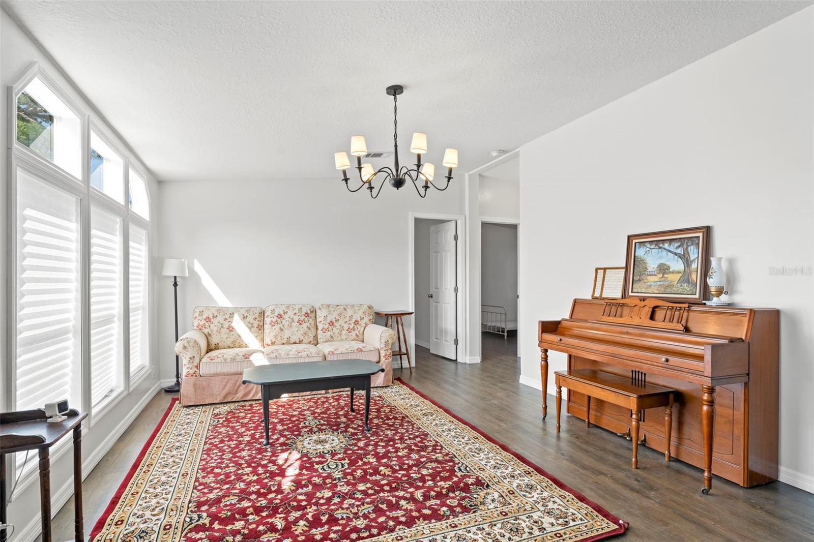 Image 12 of 30 For 7187 Montier Street