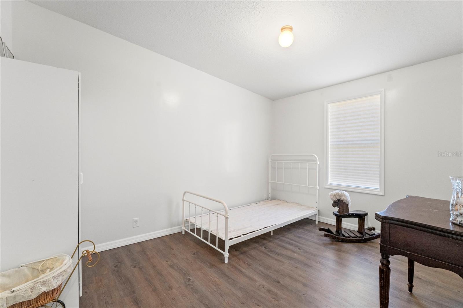 Image 9 of 30 For 7187 Montier Street