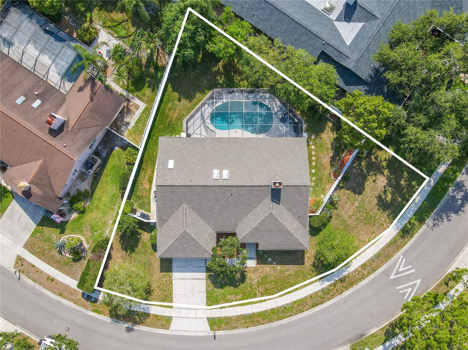 Listing photo id 0 for 465 Holly Hill Road