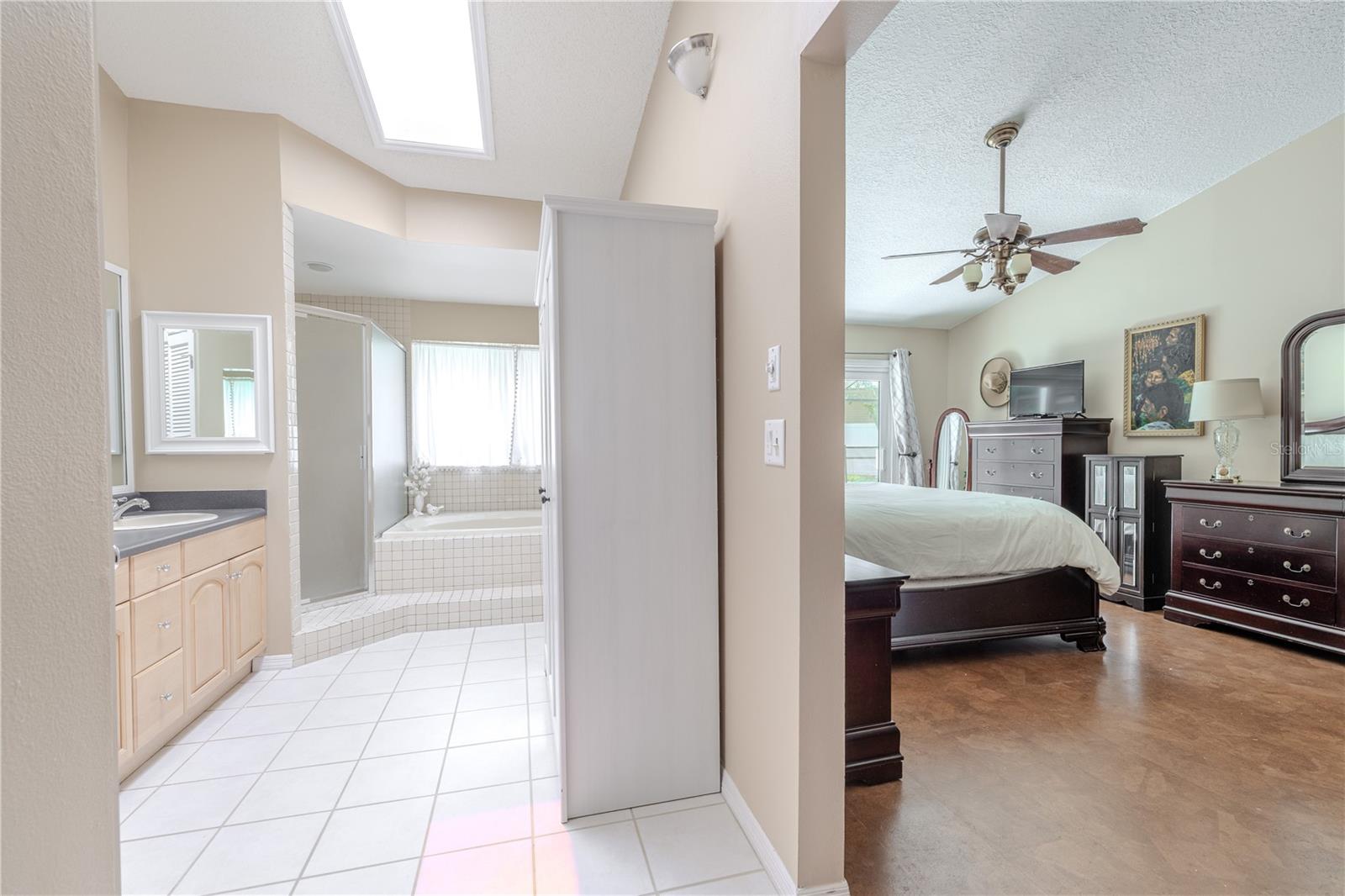 Listing photo id 28 for 465 Holly Hill Road