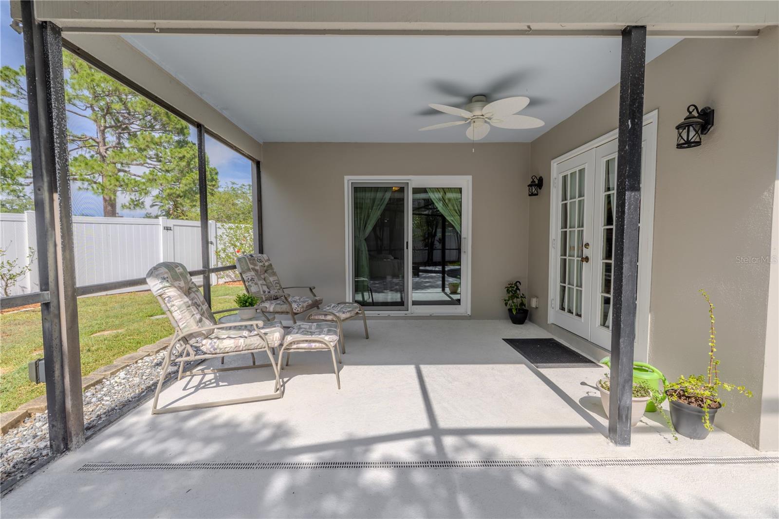 Listing photo id 40 for 465 Holly Hill Road