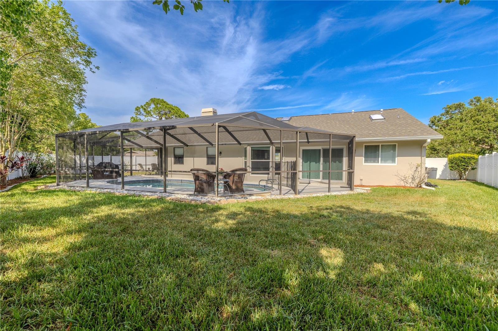 Listing photo id 45 for 465 Holly Hill Road