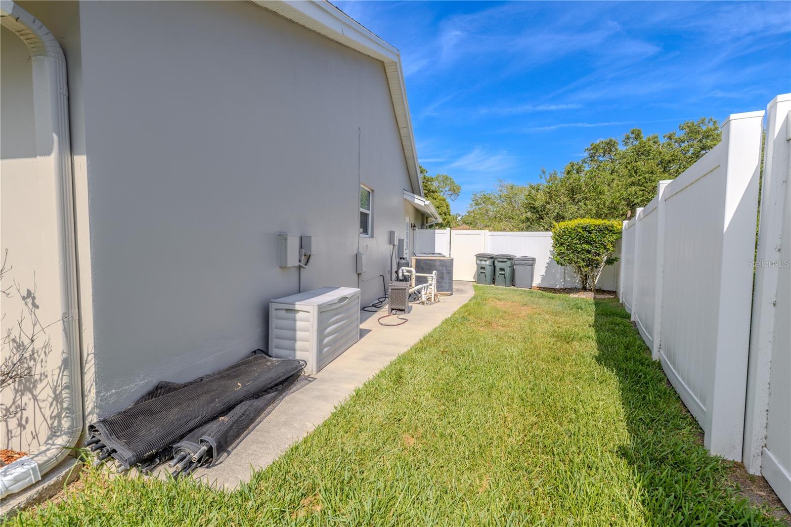 Listing photo id 46 for 465 Holly Hill Road