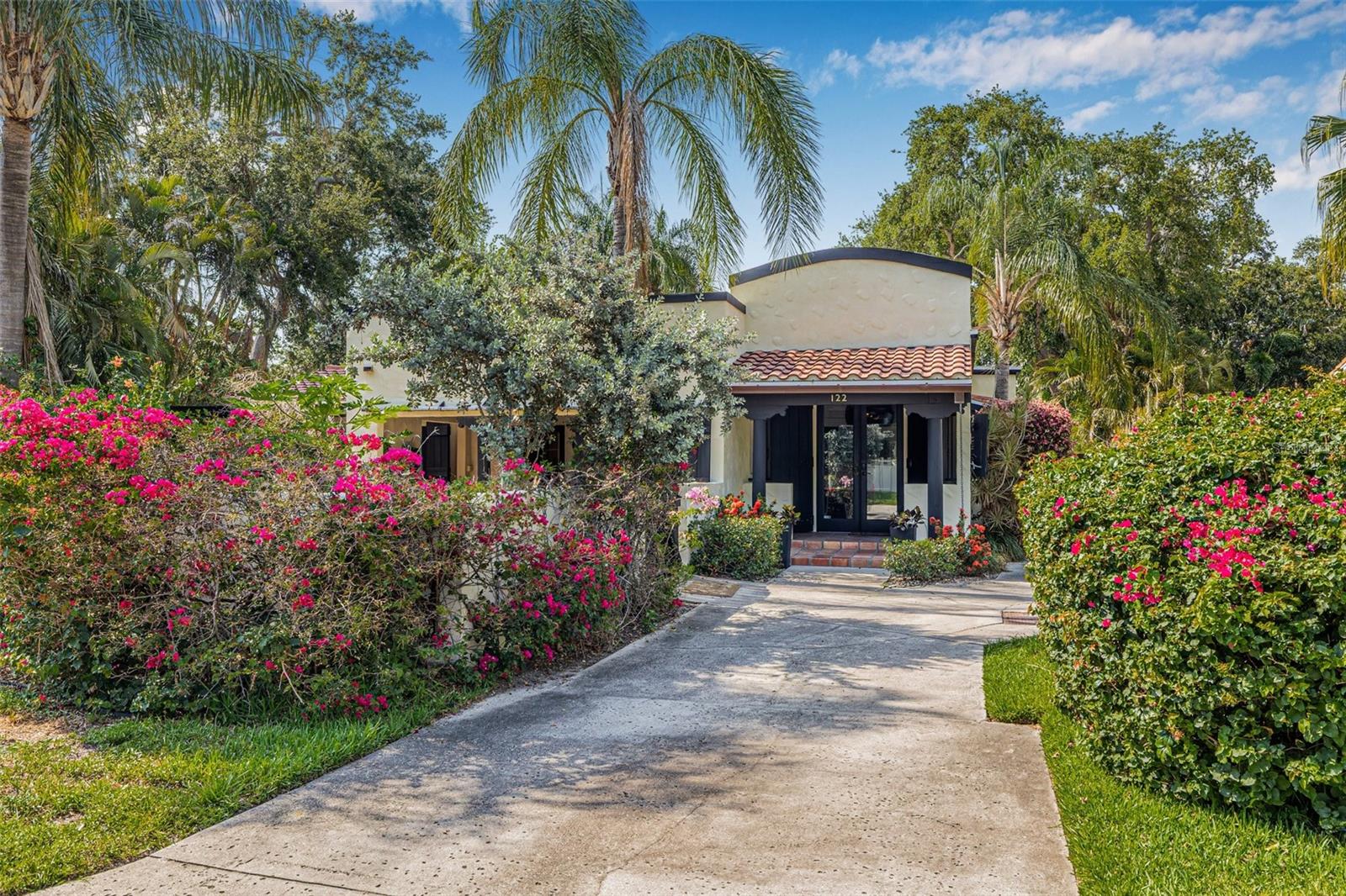 Image 98 of 99 For 122 Miramar Boulevard Ne
