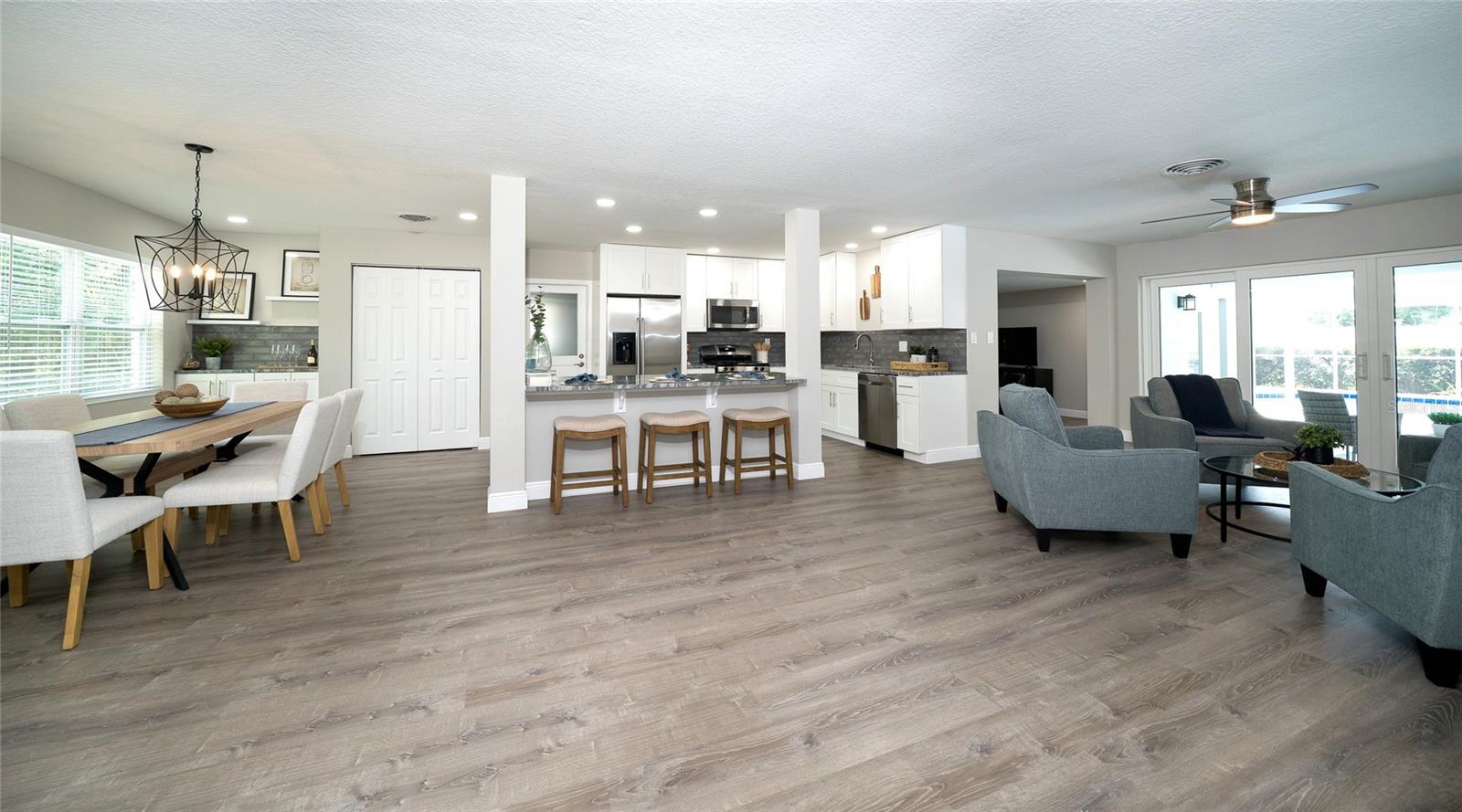 Image 34 of 44 For 415 Mission Hills Avenue