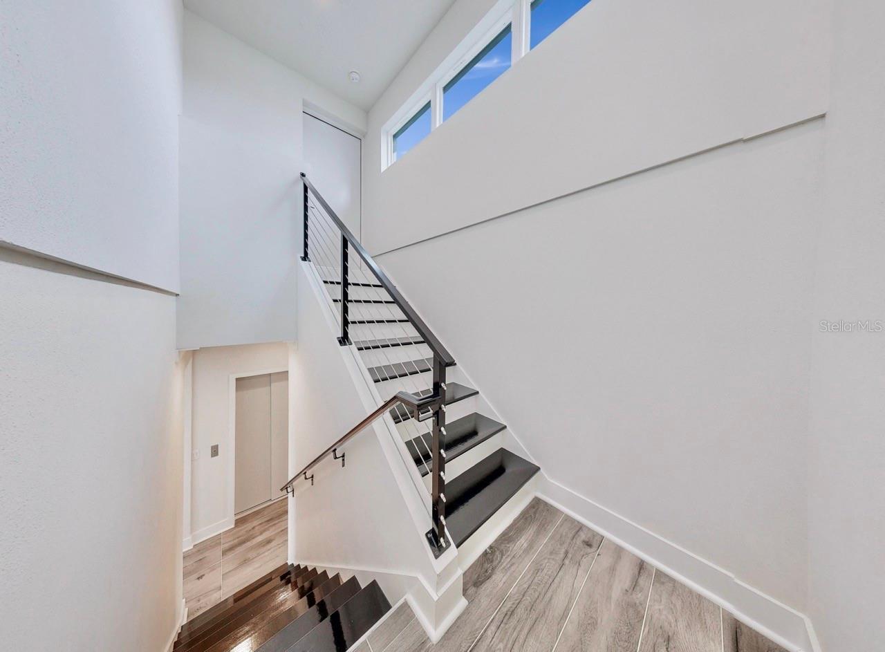 Image 13 of 23 For 771 Gran Kaymen Way
