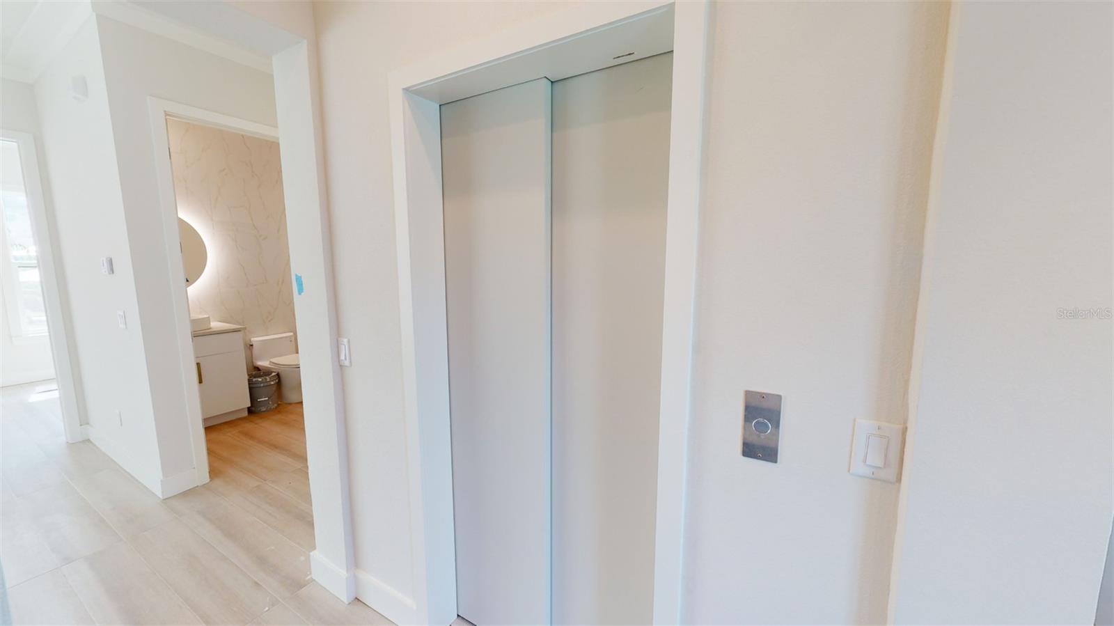 Image 21 of 23 For 771 Gran Kaymen Way