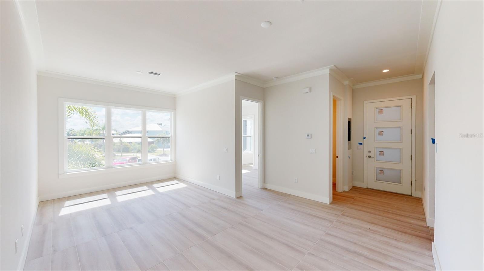 Image 6 of 23 For 771 Gran Kaymen Way