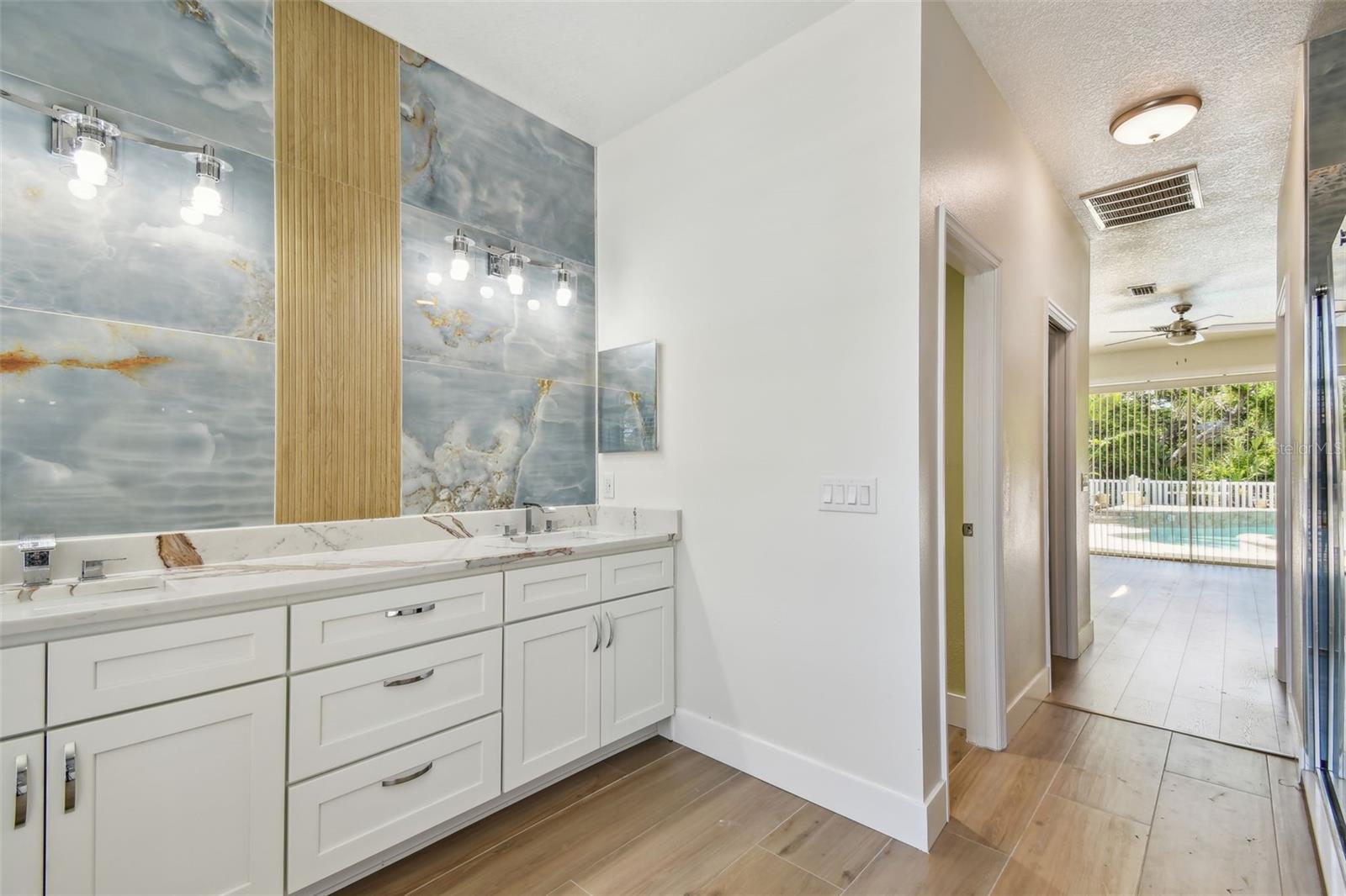 Image 41 of 82 For 9709 Bay Colony Drive
