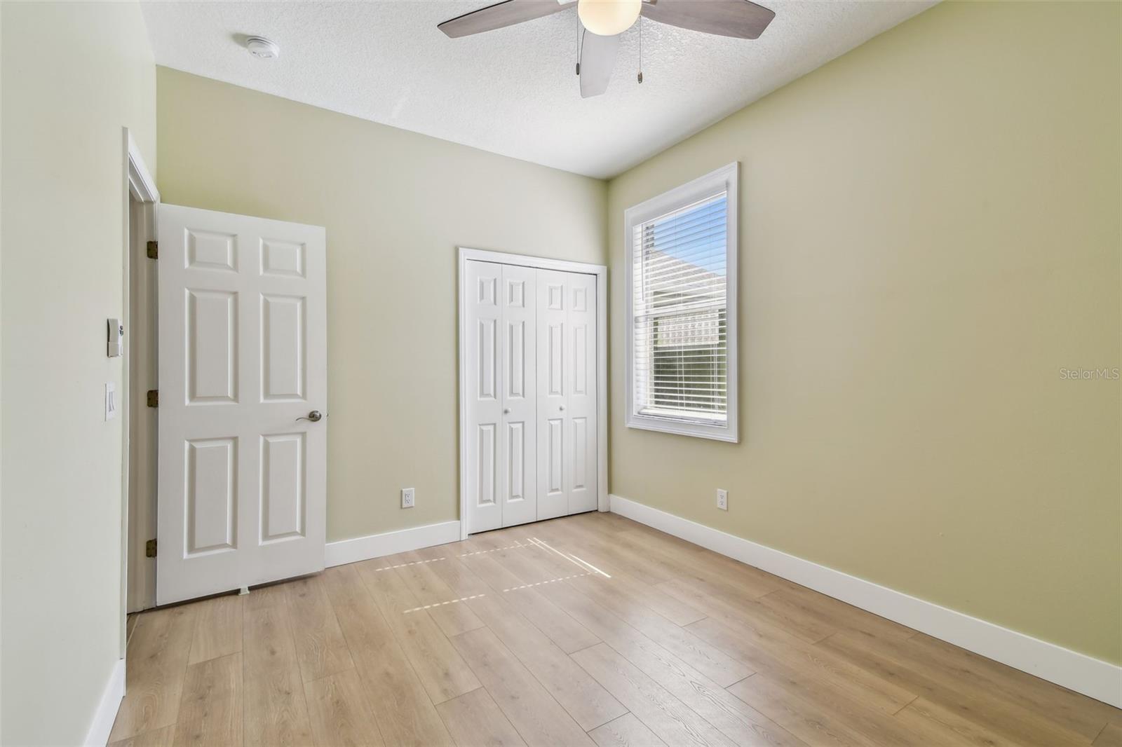 Image 46 of 82 For 9709 Bay Colony Drive