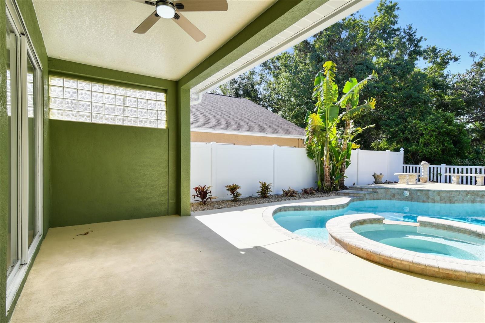 Image 61 of 82 For 9709 Bay Colony Drive