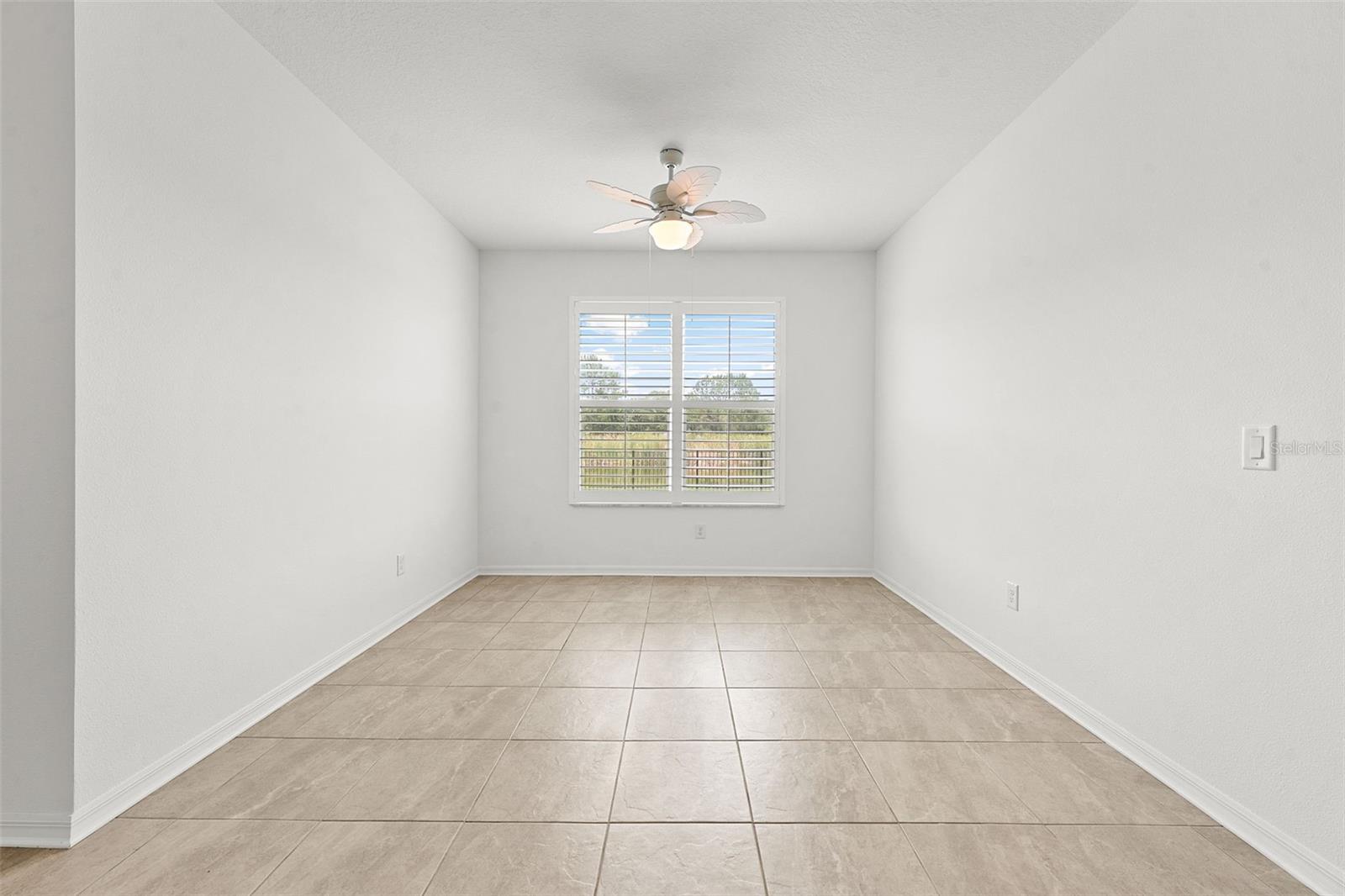 Image 10 of 60 For 19819 Tattnall Way