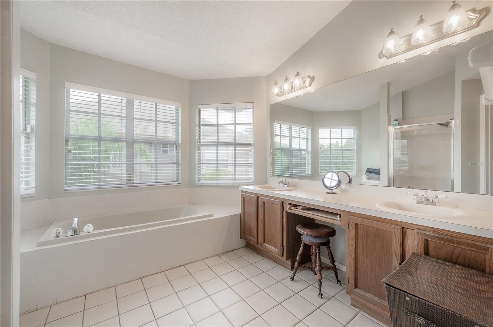 Image 25 of 61 For 14116 Trouville Drive