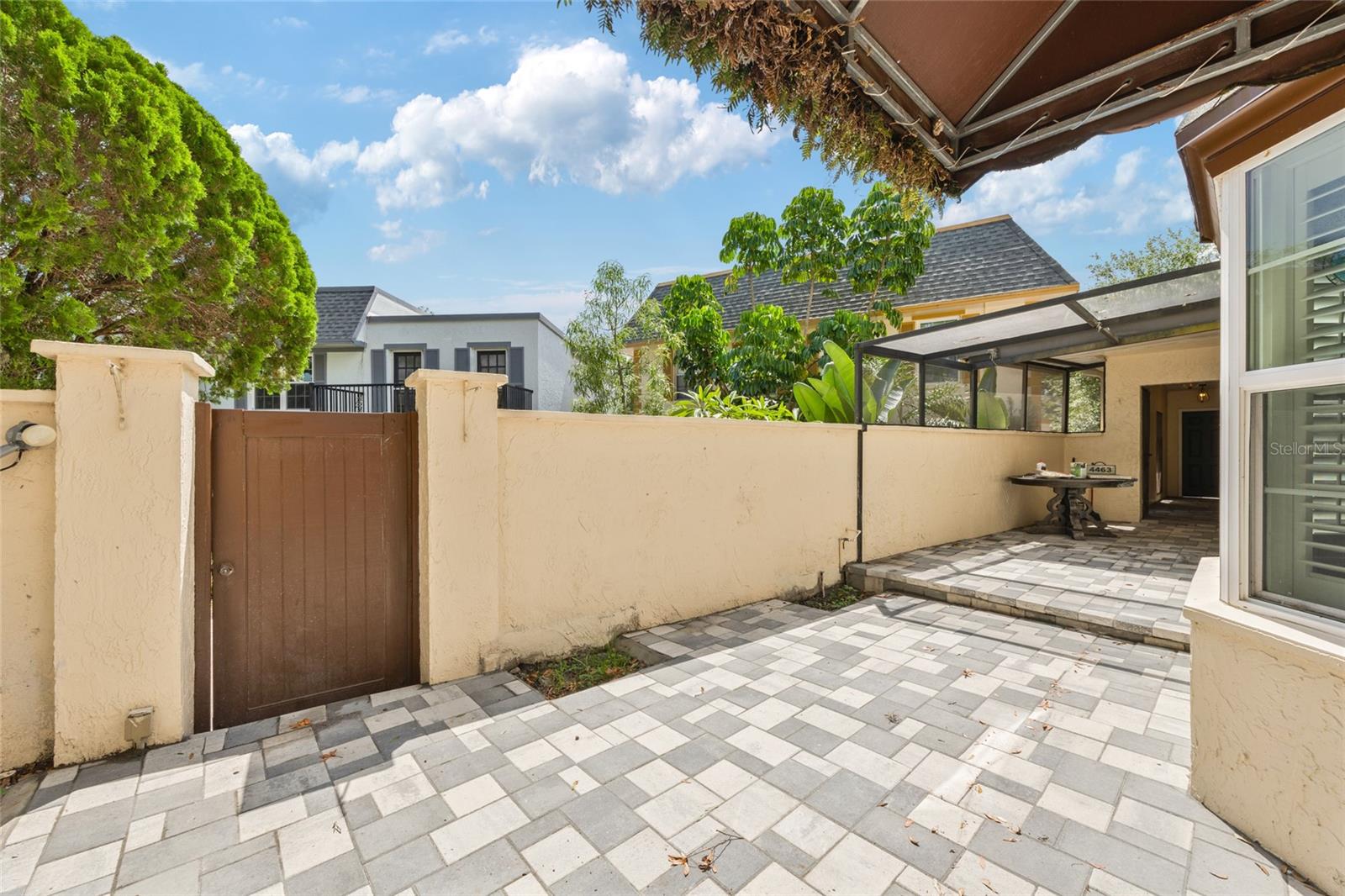Image 21 of 29 For 4463 Vieux Carre Circle