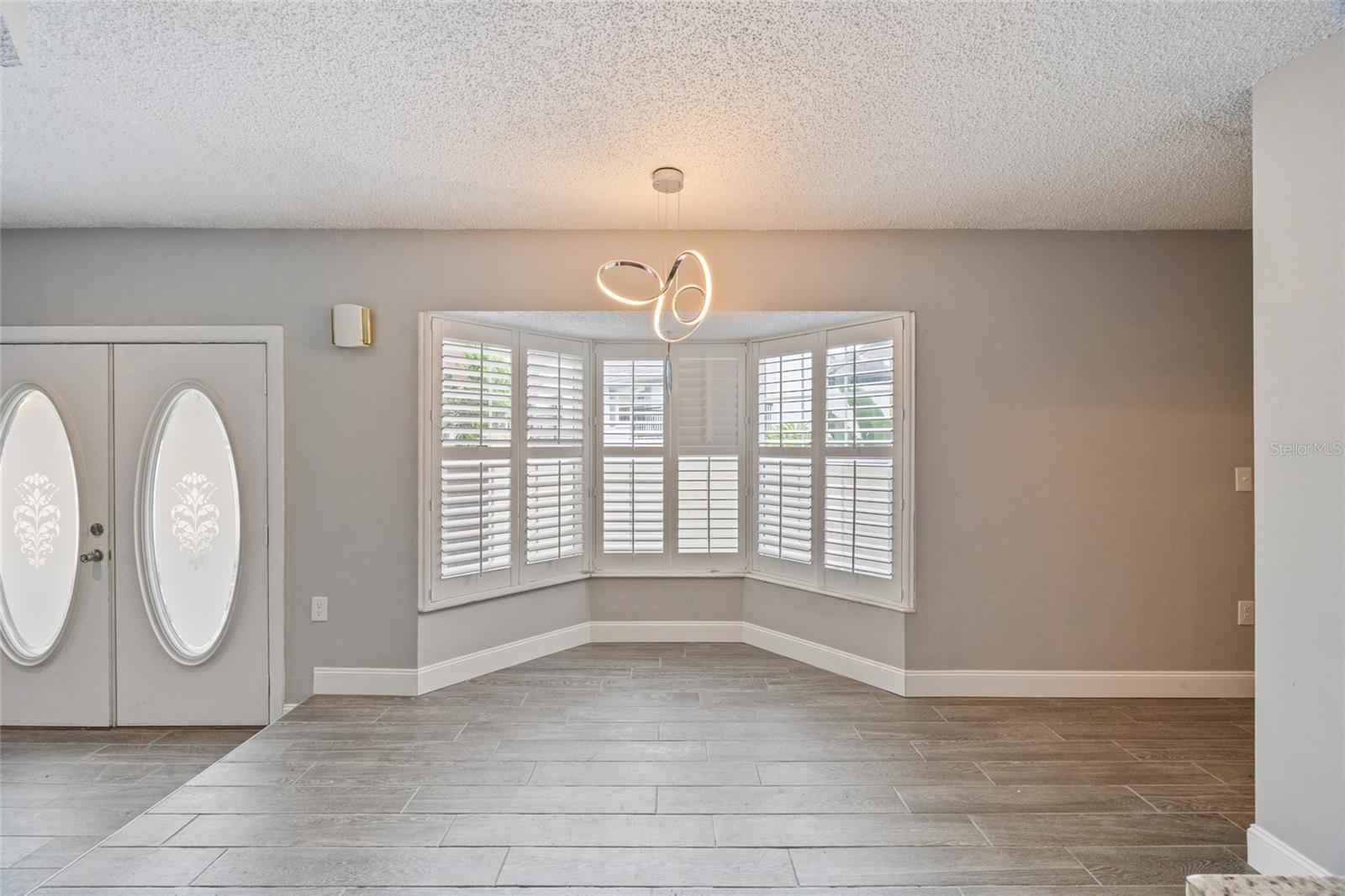 Image 3 of 29 For 4463 Vieux Carre Circle
