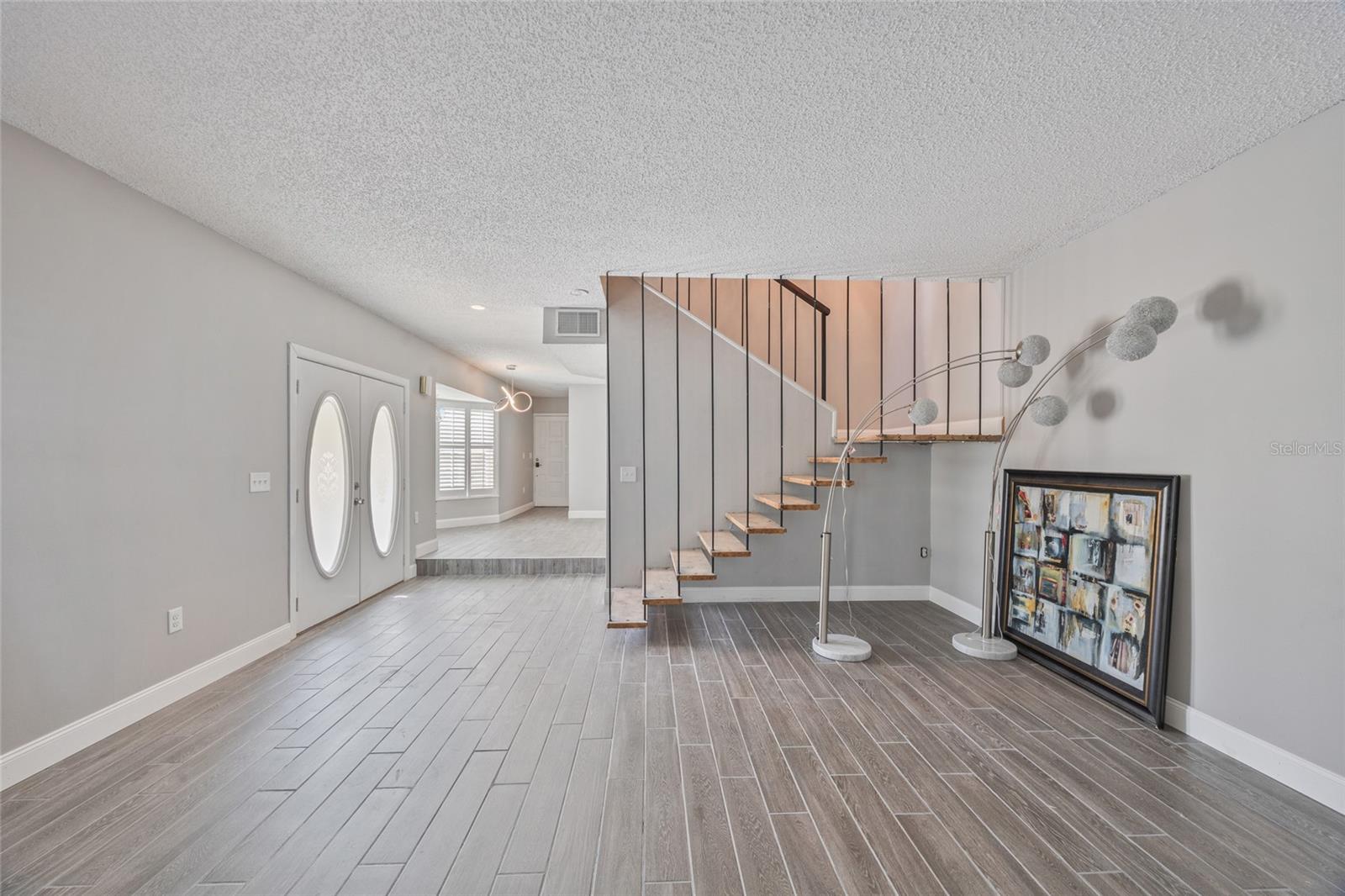 Image 9 of 29 For 4463 Vieux Carre Circle